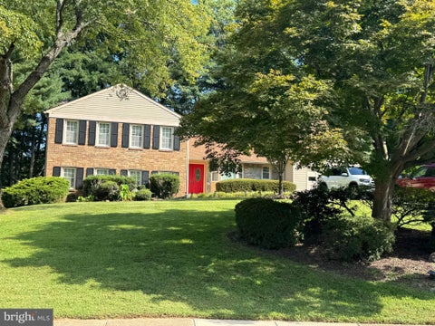 Photo of 1526 Laurel Hill Road, VIENNA, VA 22182 (MLS # VAFX2337896)
