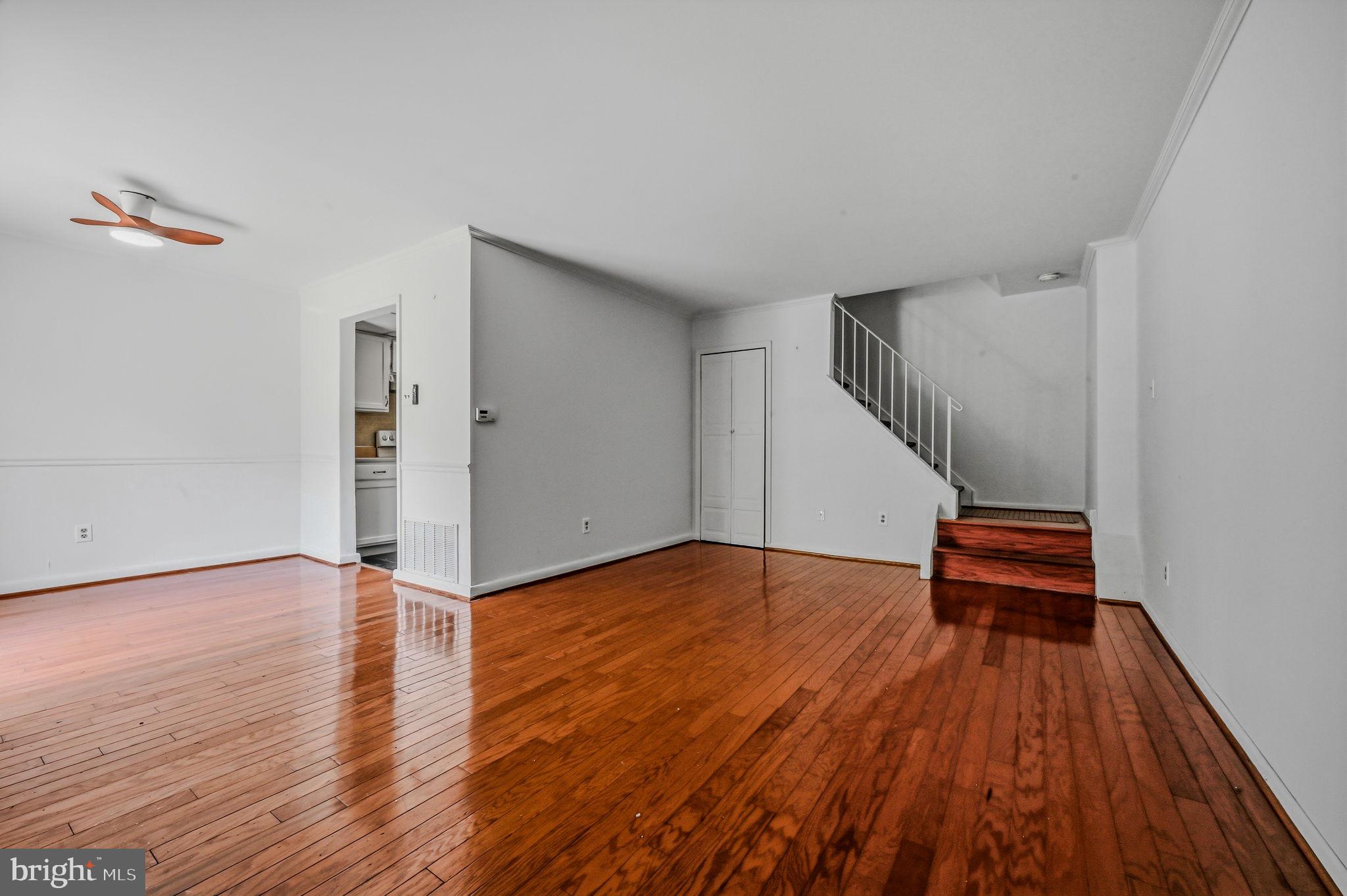 4886 W BRIGANTINE COURT 4886