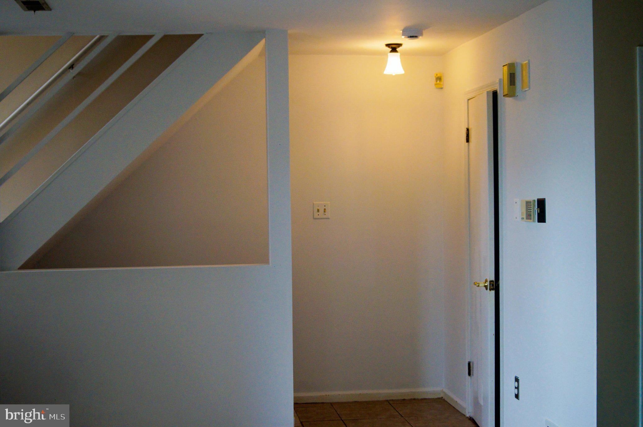283 JUANITA COURT