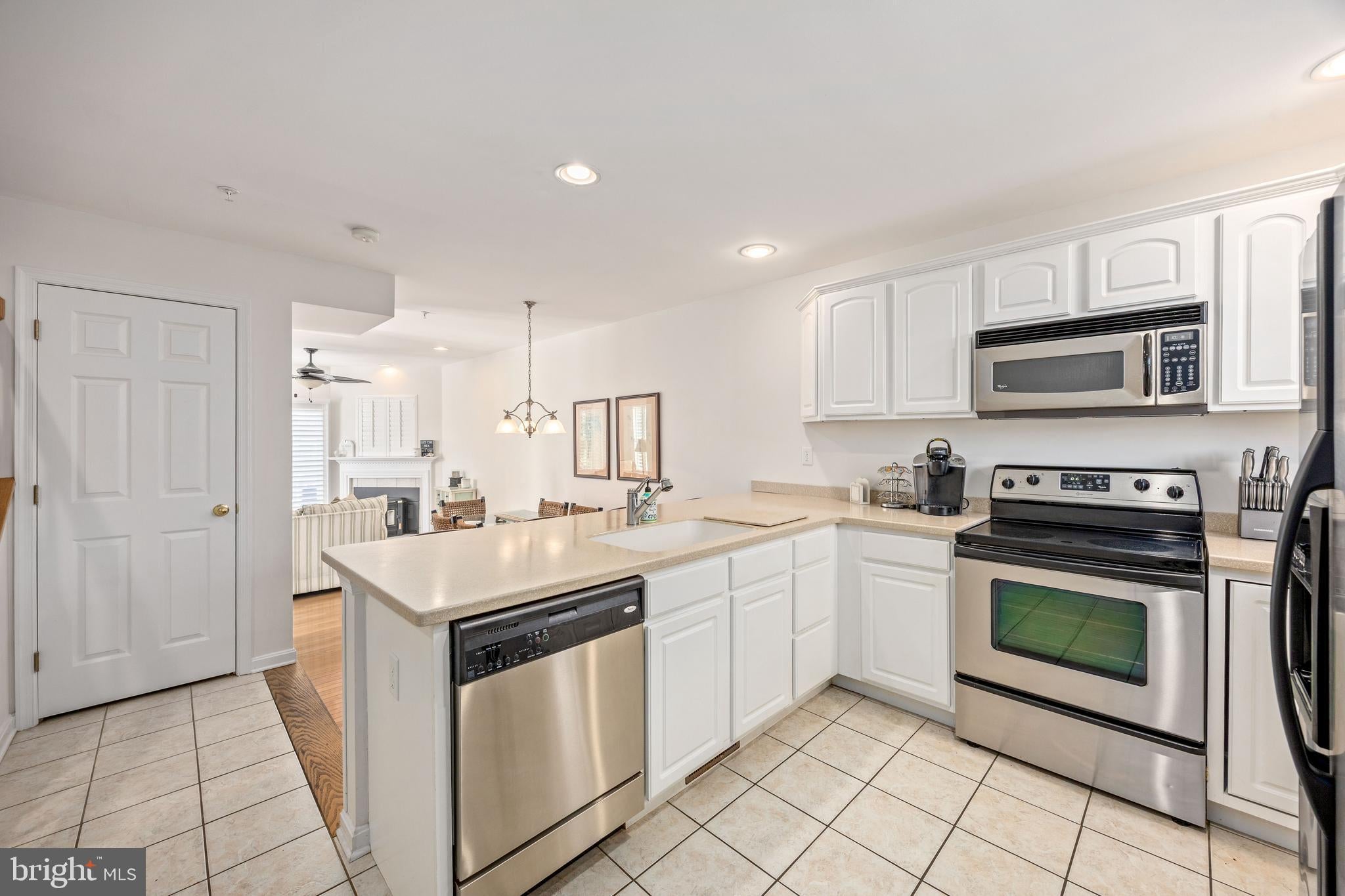 1108 SAINT LOUIS AVENUE 1