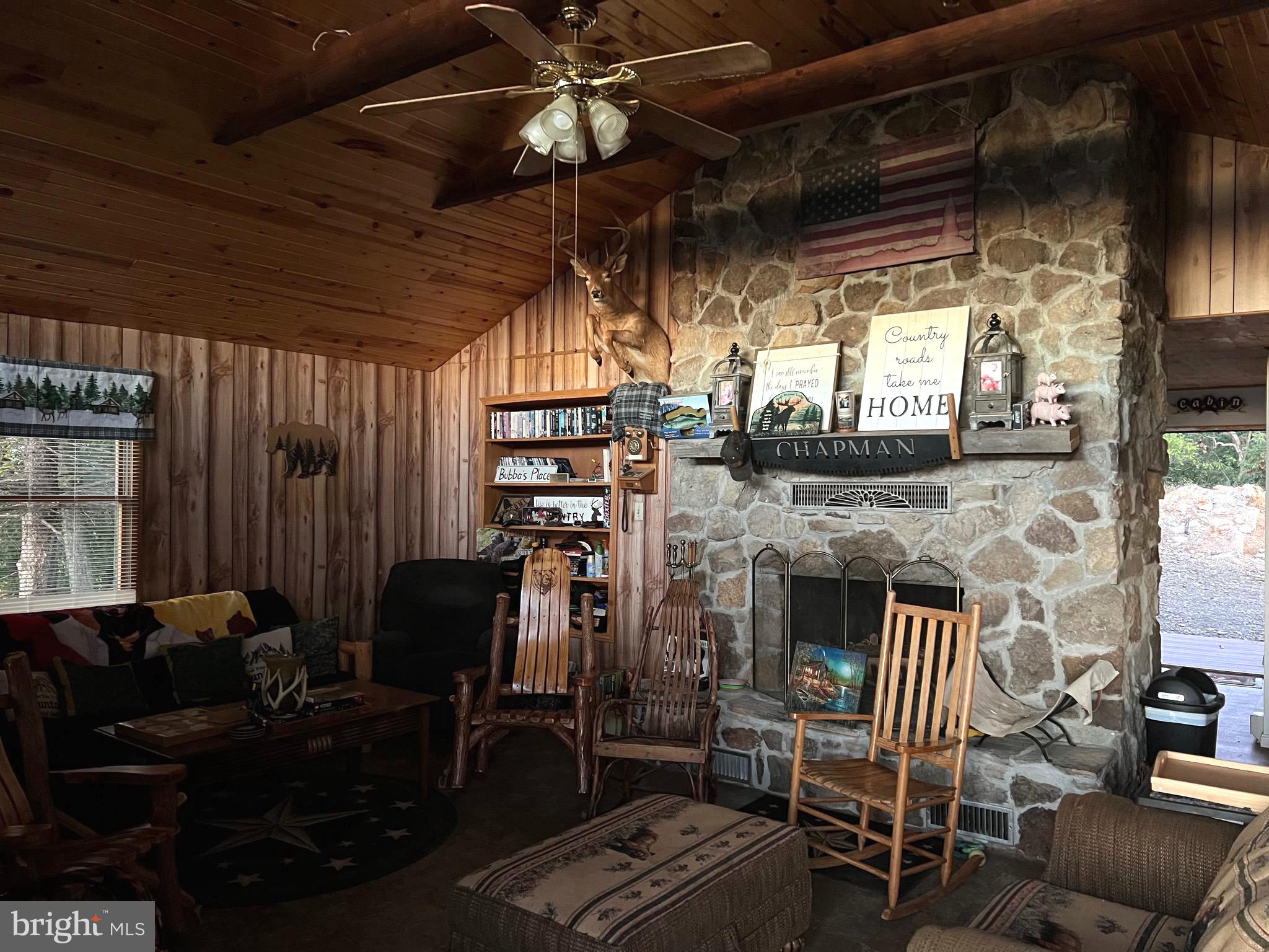 OLD FIELDS OWNERS ASSOCIATION - Residential