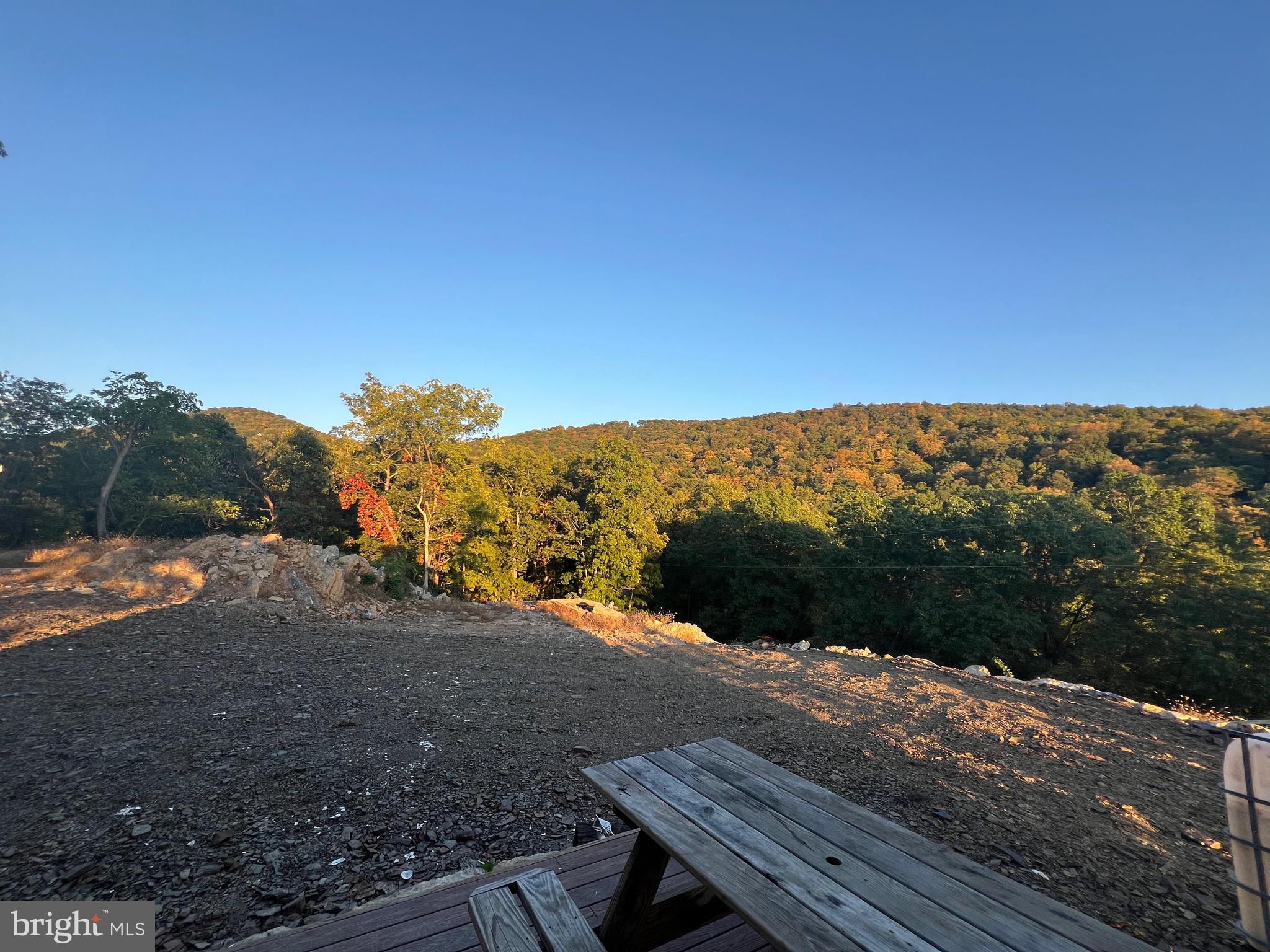 OLD FIELDS OWNERS ASSOCIATION - Residential