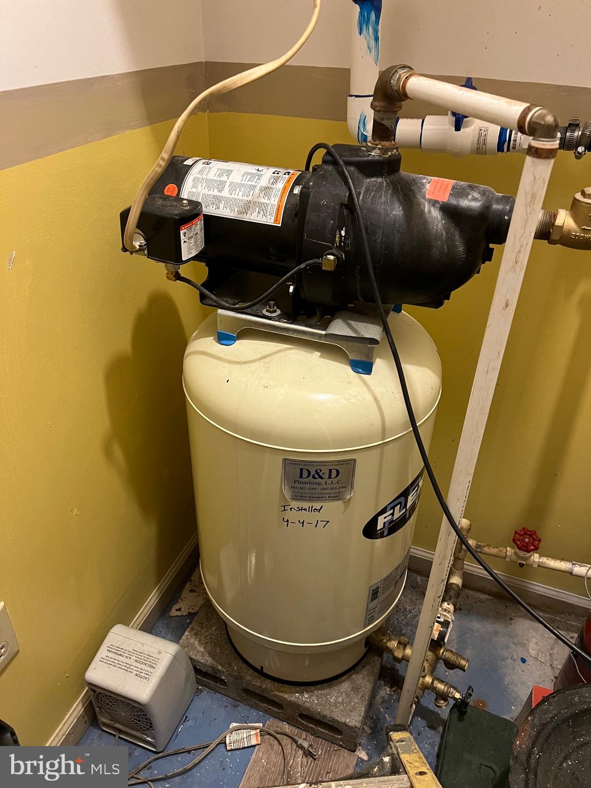 OLD FIELDS OWNERS ASSOCIATION - Residential