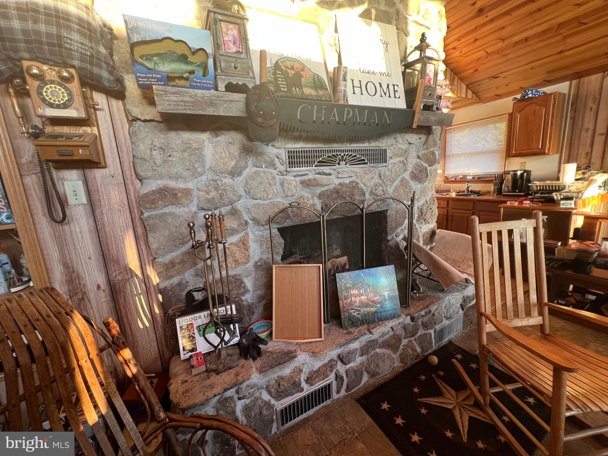 OLD FIELDS OWNERS ASSOCIATION - Residential