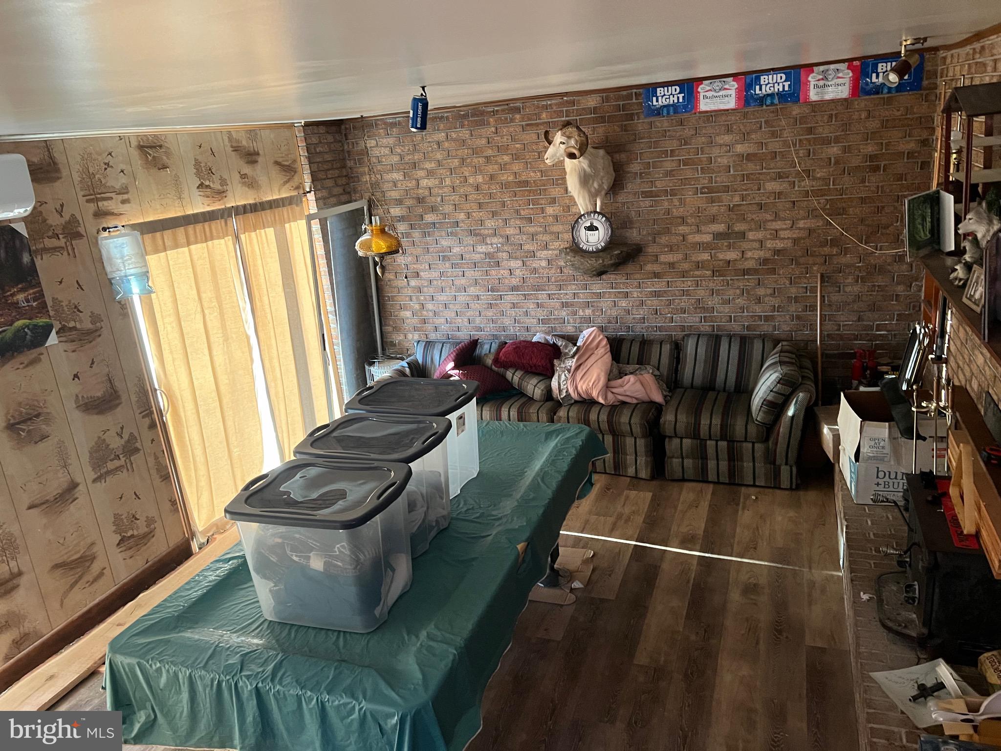 OLD FIELDS OWNERS ASSOCIATION - Residential