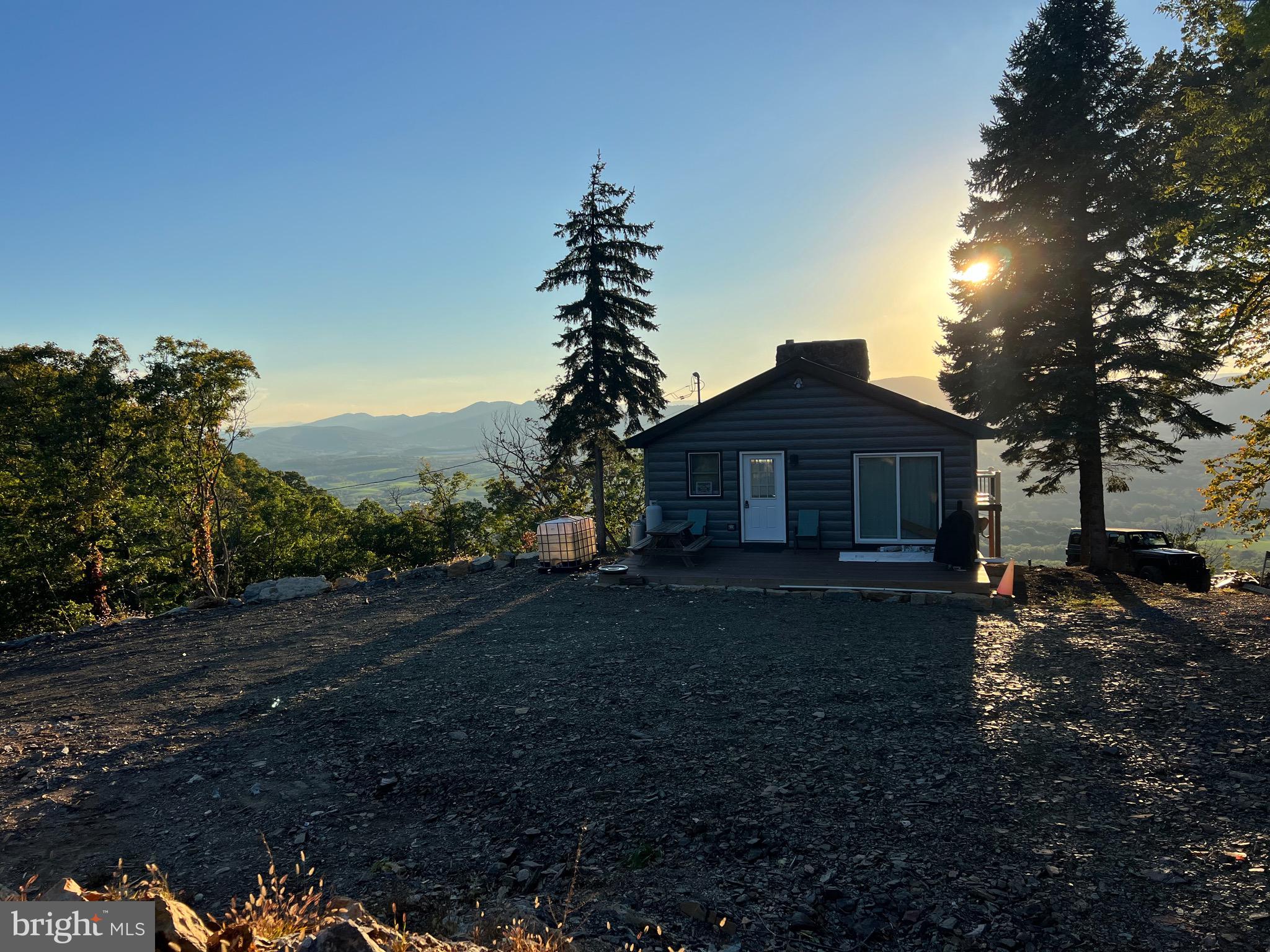 OLD FIELDS OWNERS ASSOCIATION - Residential