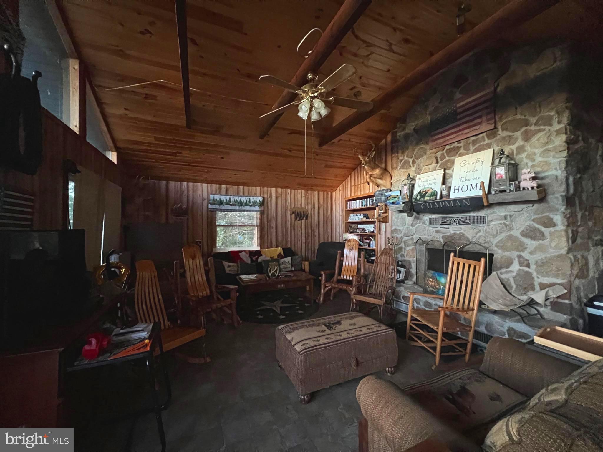 OLD FIELDS OWNERS ASSOCIATION - Residential