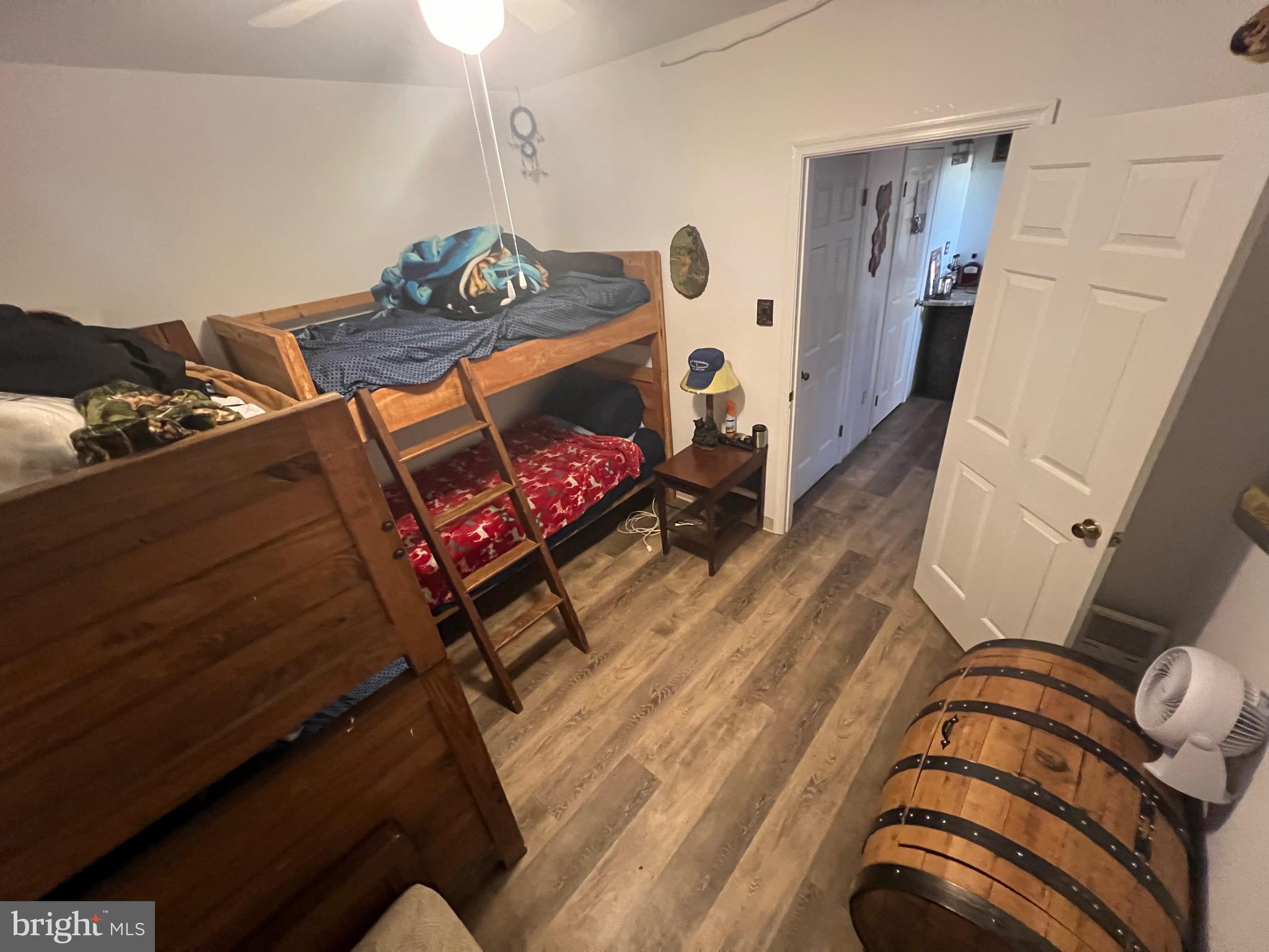 OLD FIELDS OWNERS ASSOCIATION - Residential