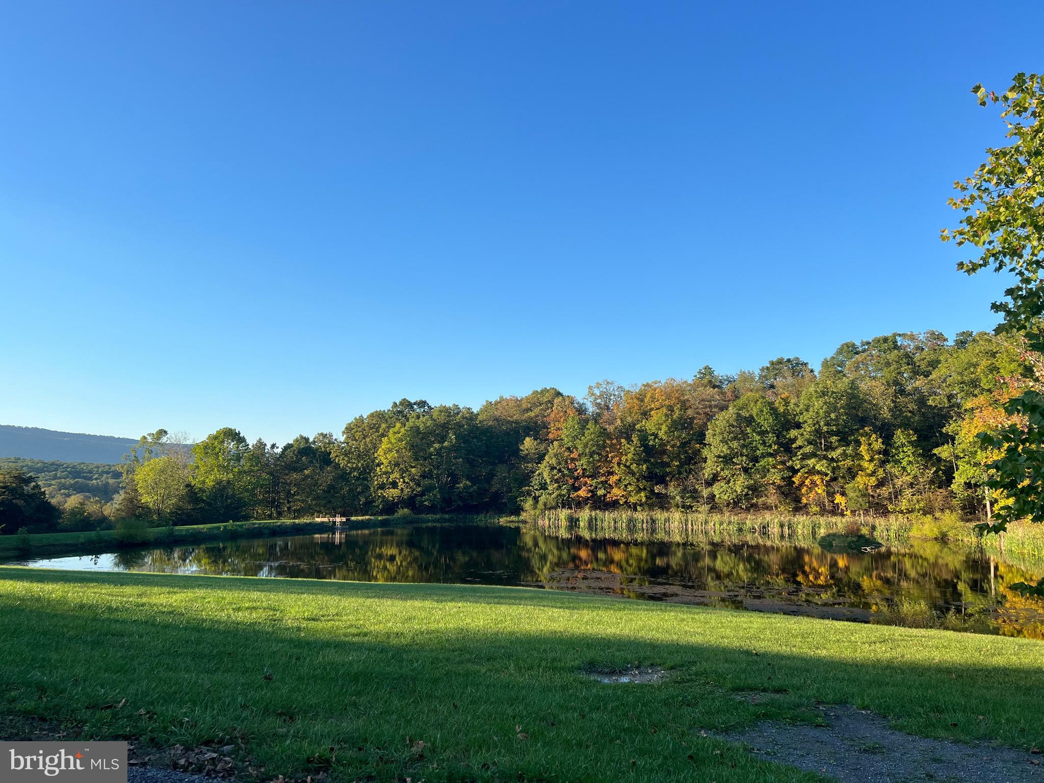 OLD FIELDS OWNERS ASSOCIATION - Residential