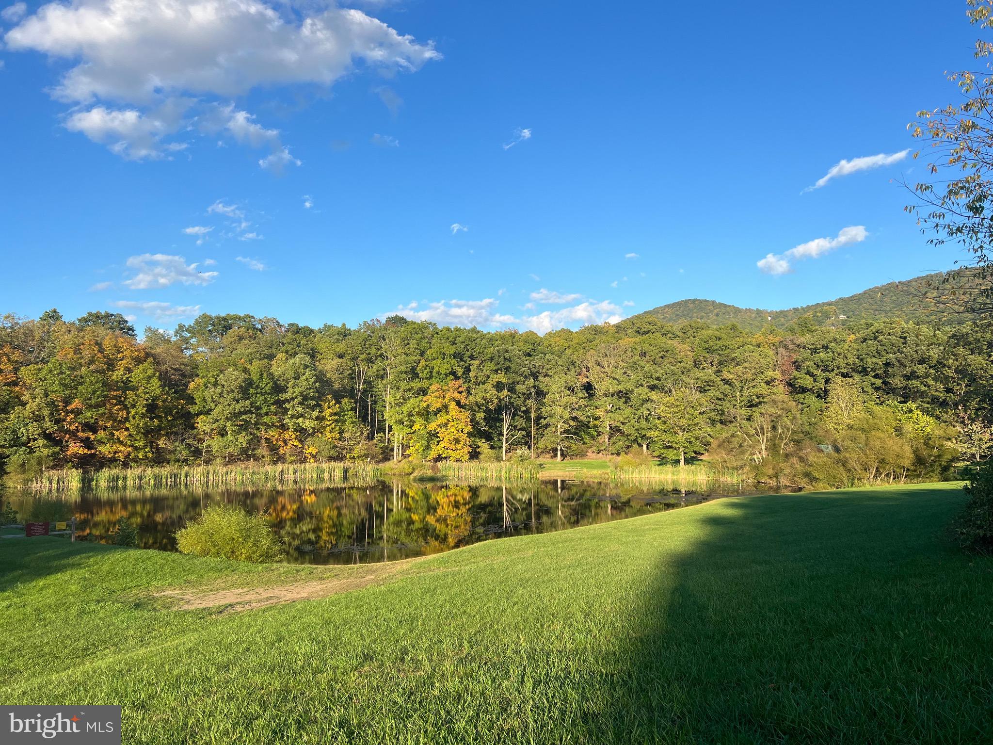 OLD FIELDS OWNERS ASSOCIATION - Residential