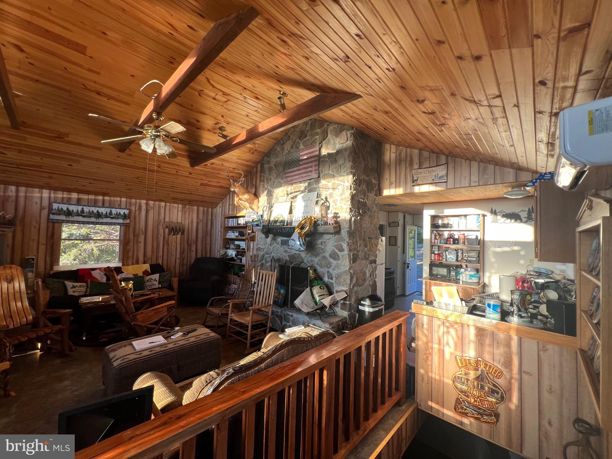 OLD FIELDS OWNERS ASSOCIATION - Residential