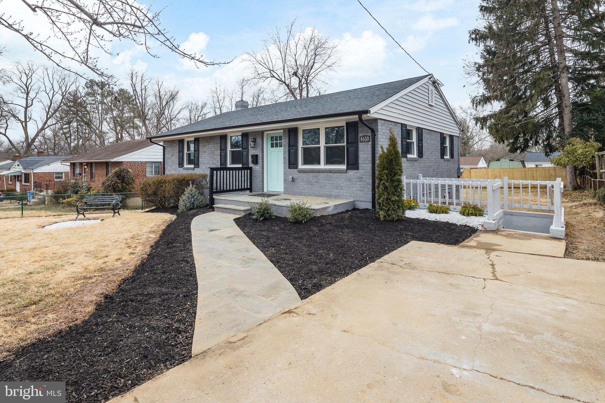 RANDOLPH HILLS - Residential