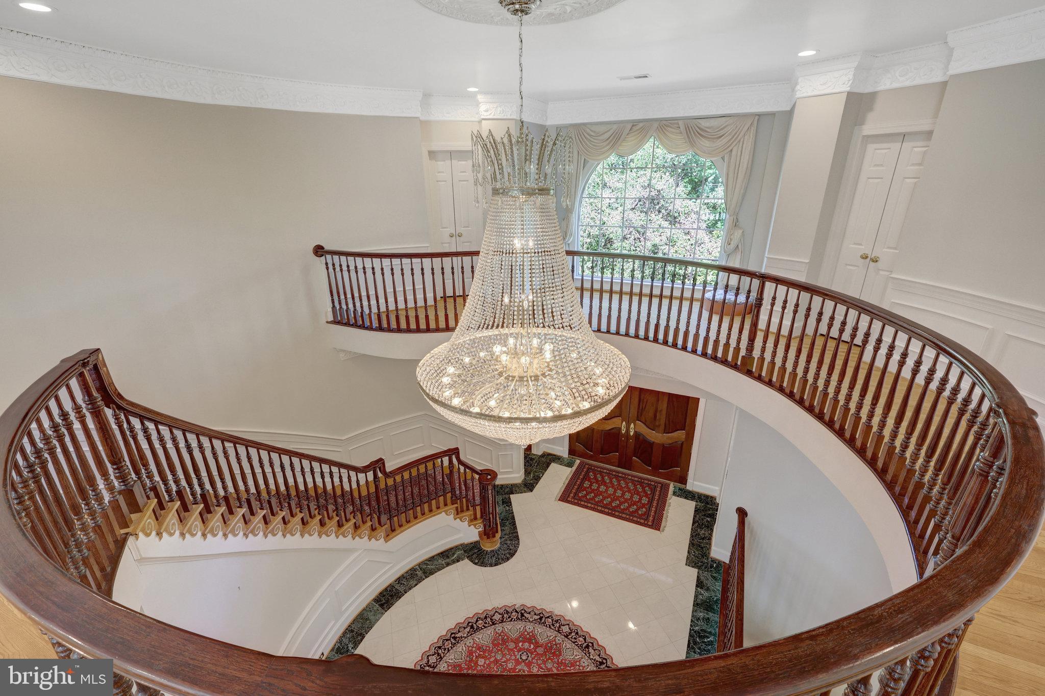 RIVER OAKS - Residential