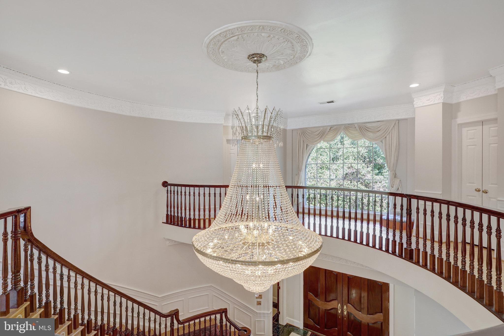 RIVER OAKS - Residential