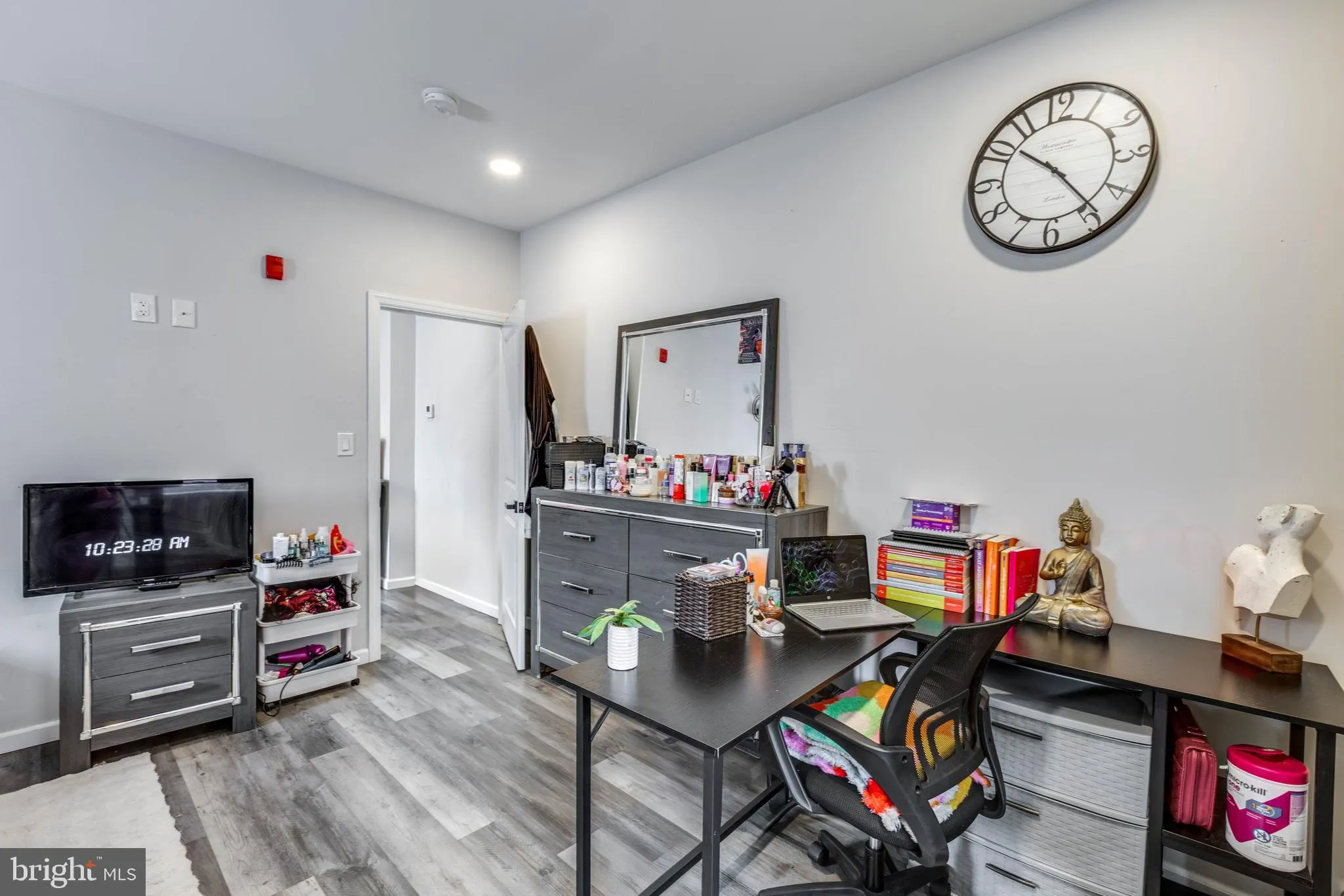 Philadelphia, Pennsylvania 19122, United States, 6 Bedrooms Bedrooms, ,4 BathroomsBathrooms,Residential,Active,182722