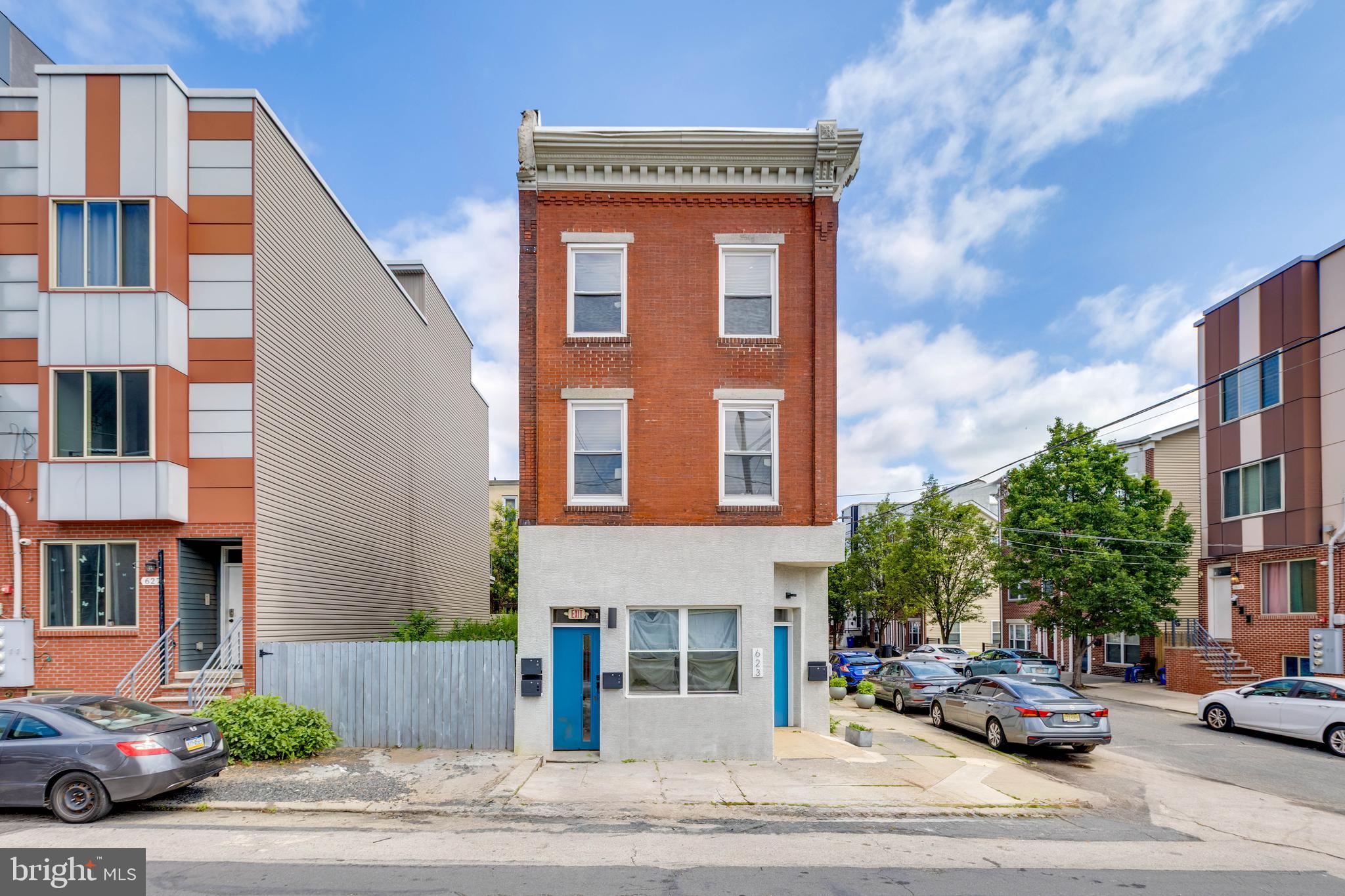 LUDLOW - Residential