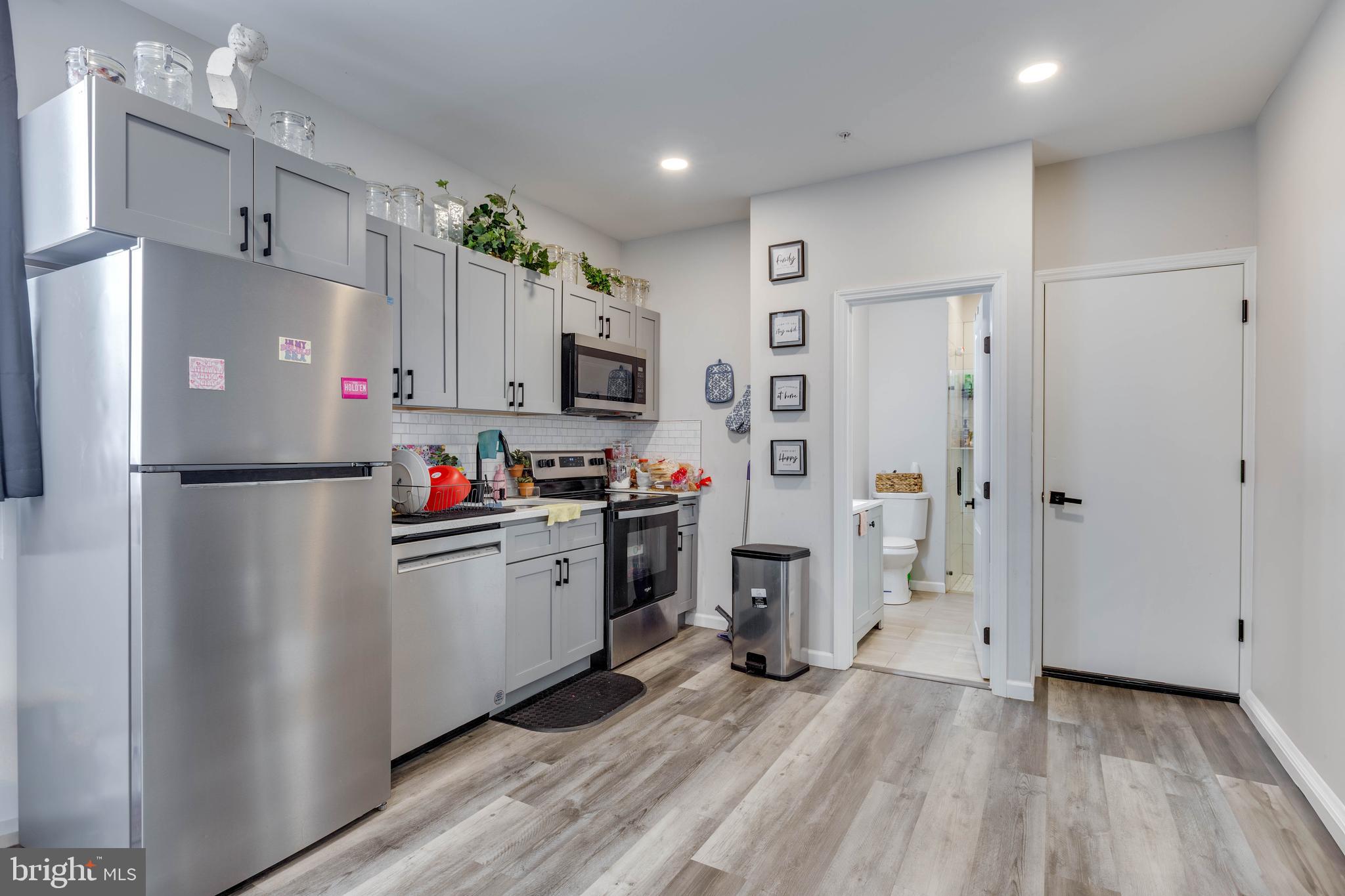 LUDLOW - Residential