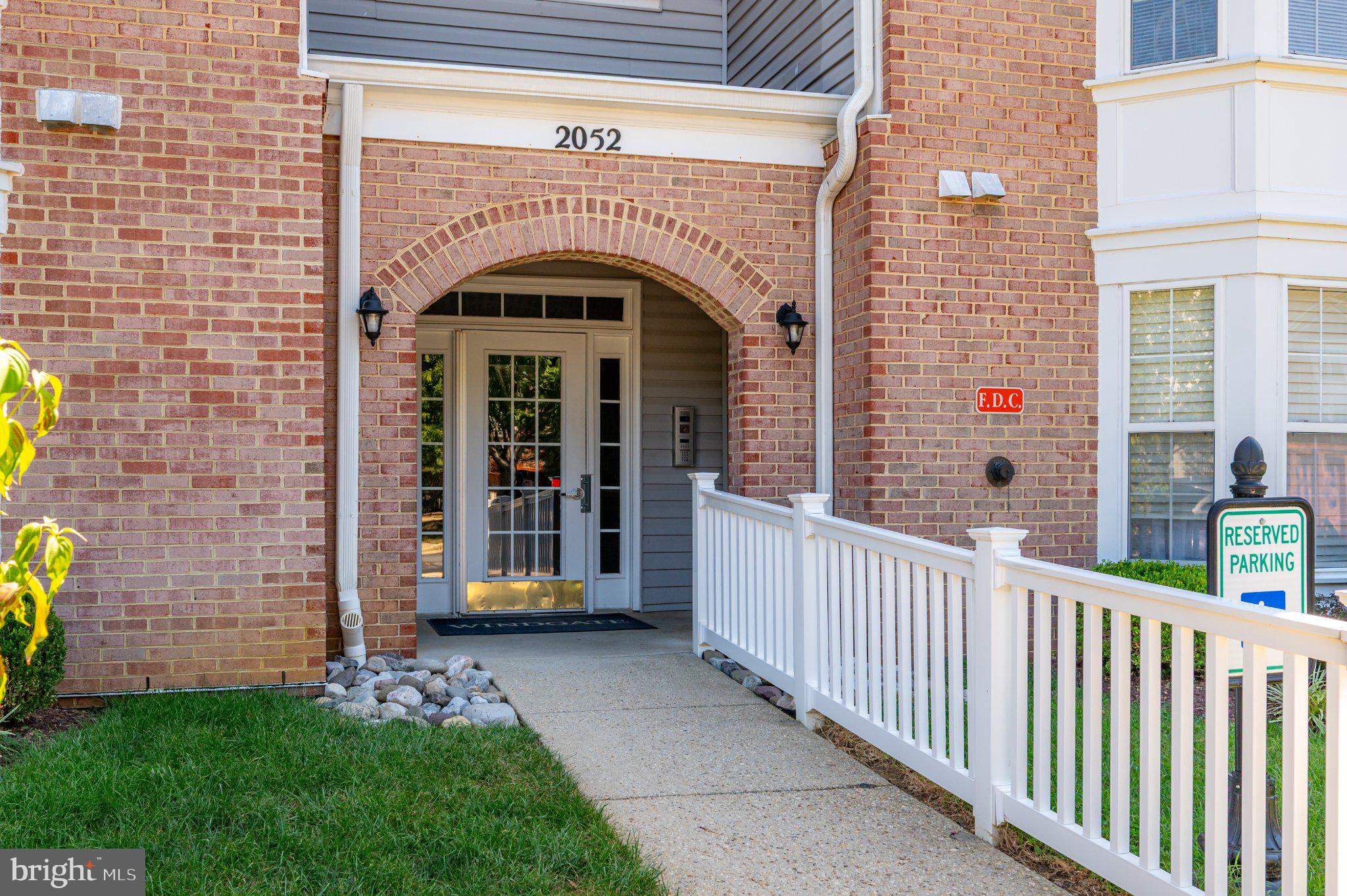 2052 QUAKER WAY 5