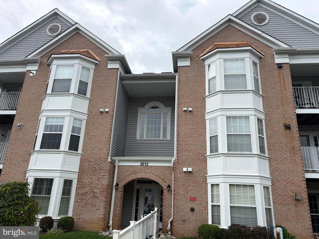 Photo of 2052 Quaker Way #5, ANNAPOLIS, MD 21401 (MLS # MDAA2155394)