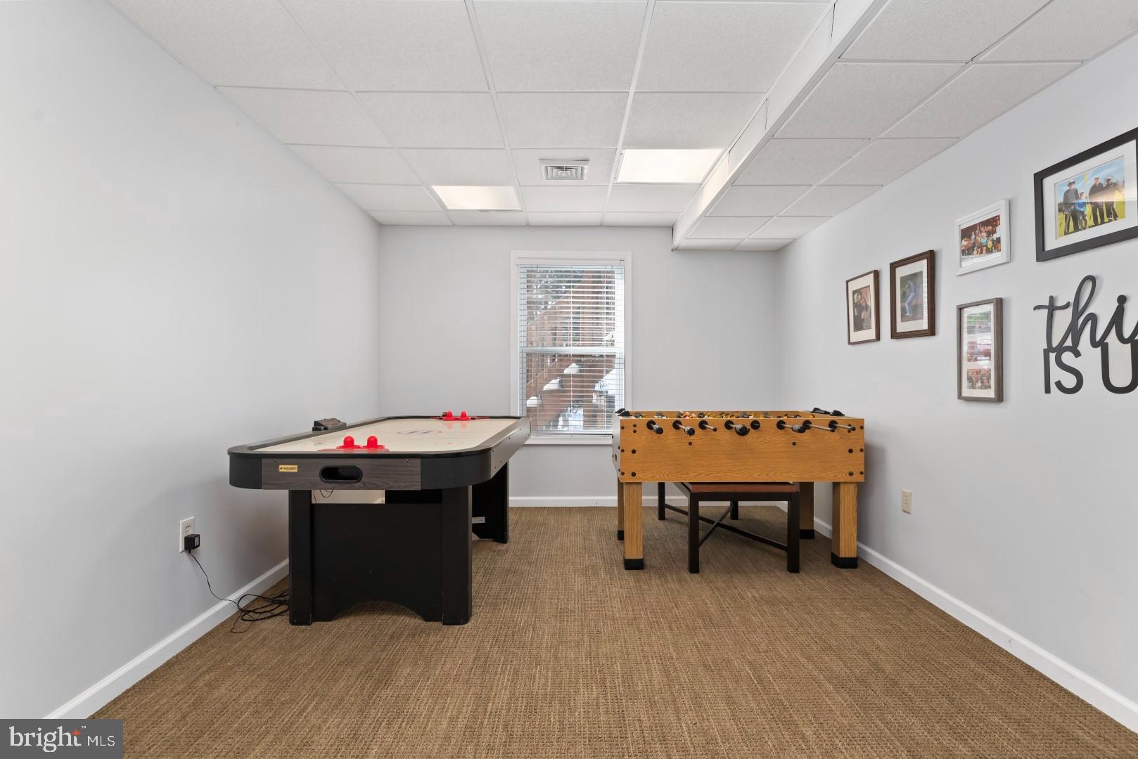 SUMMIT POINTE - Residential