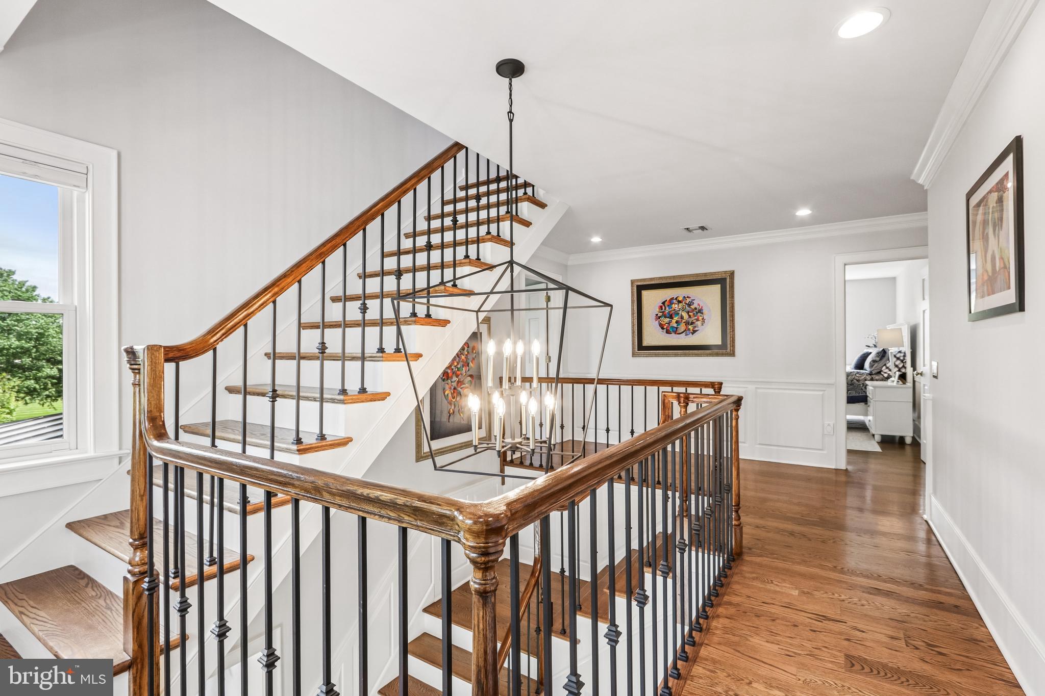 WINDY HOLLOW - Residential