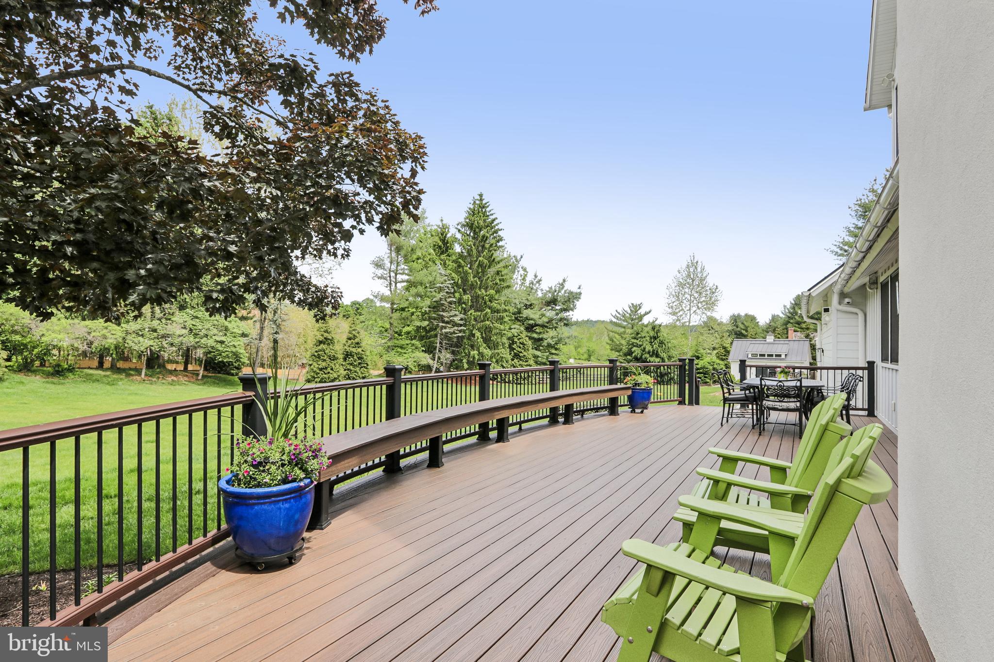 WINDY HOLLOW - Residential