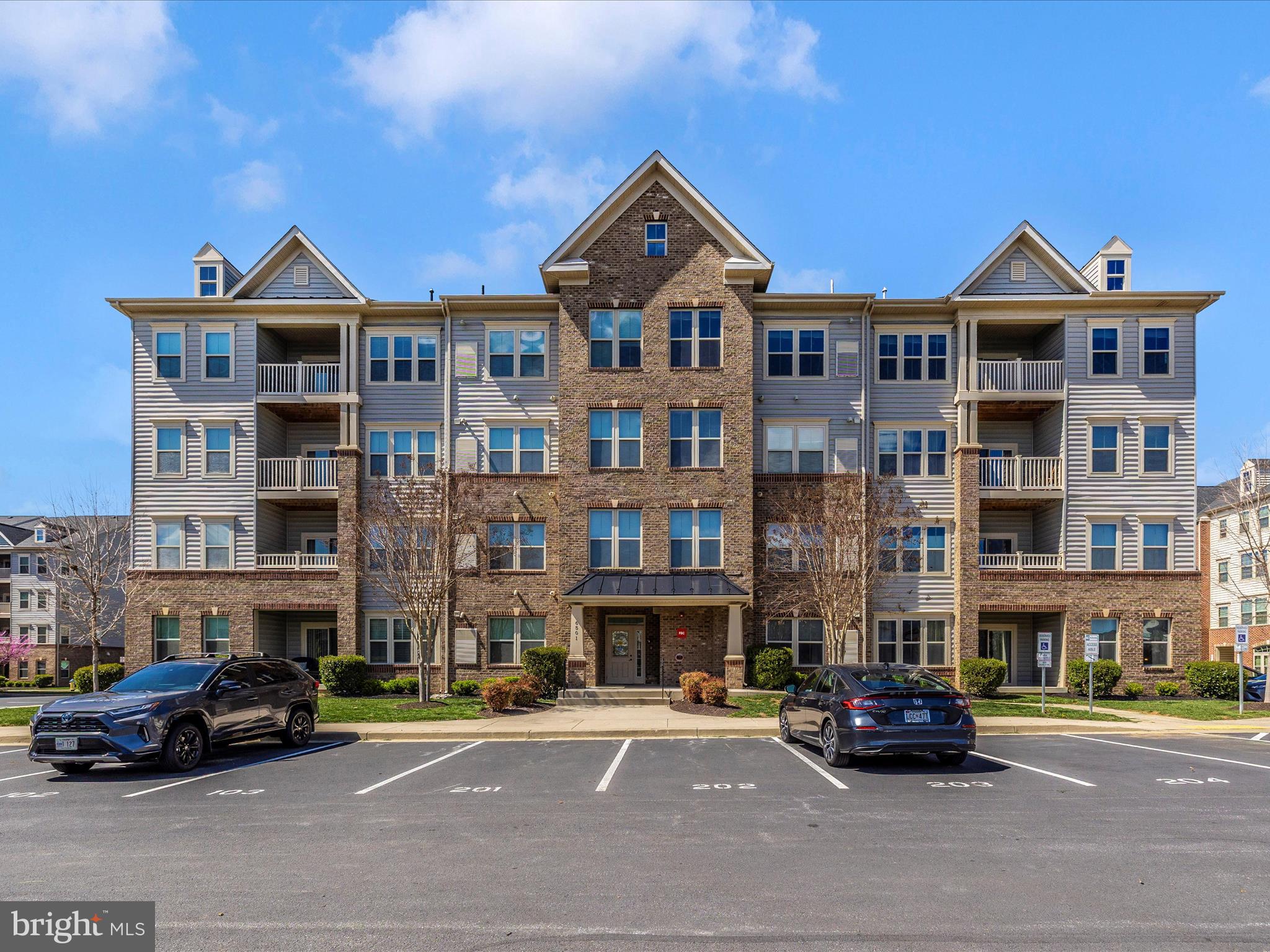 LINTON AT BALLENGER - Residential