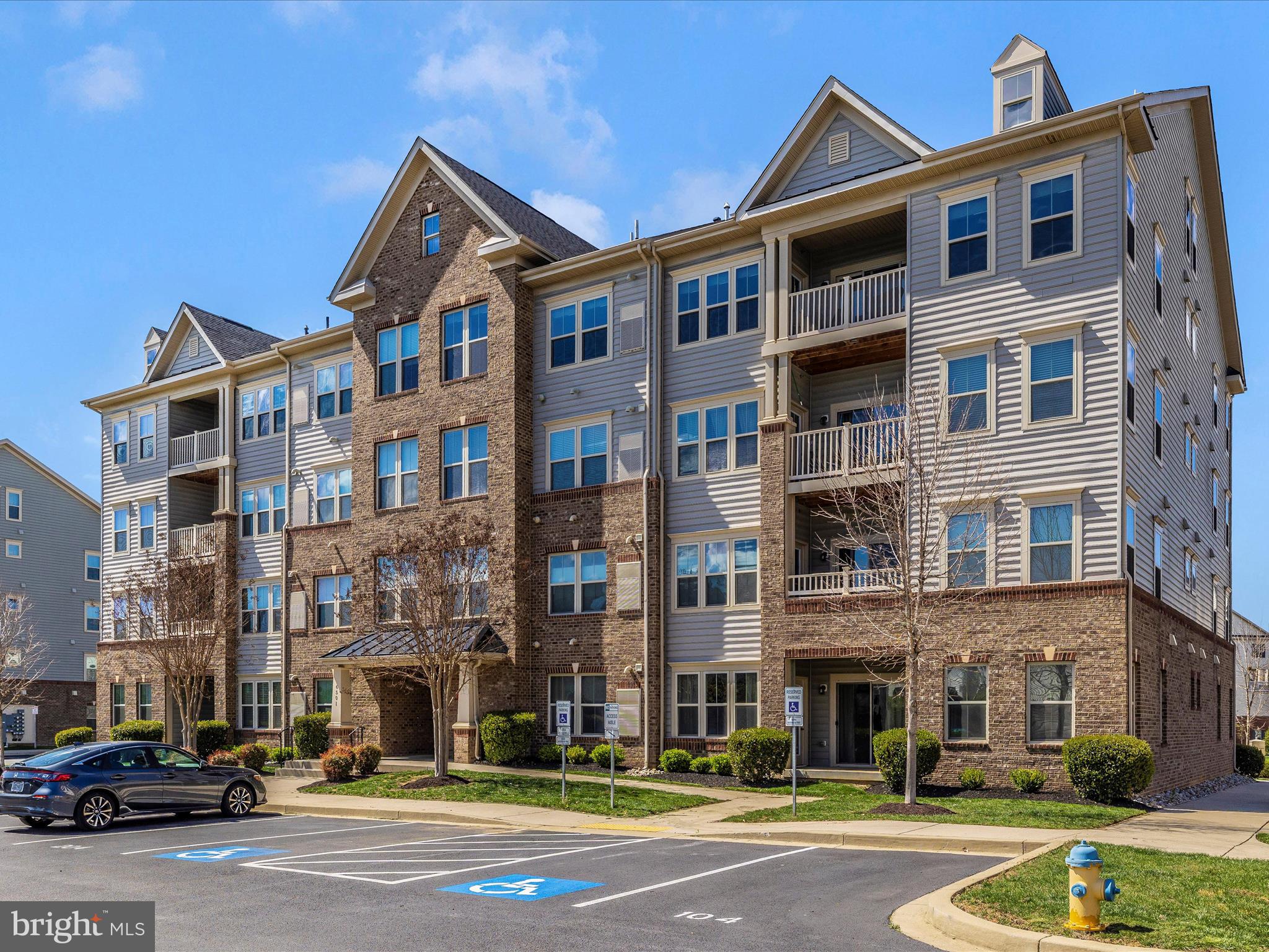 LINTON AT BALLENGER - Residential