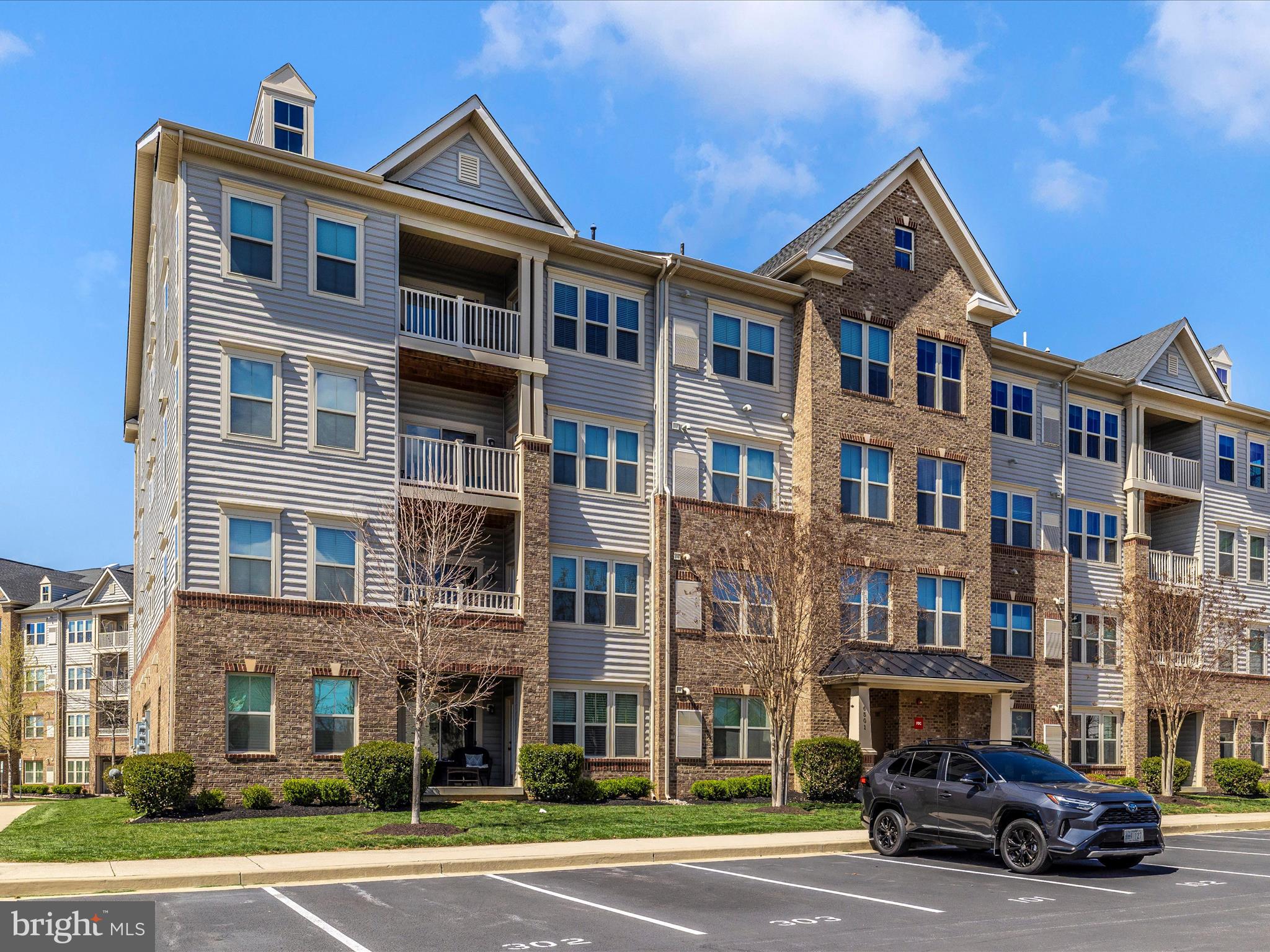 LINTON AT BALLENGER - Residential