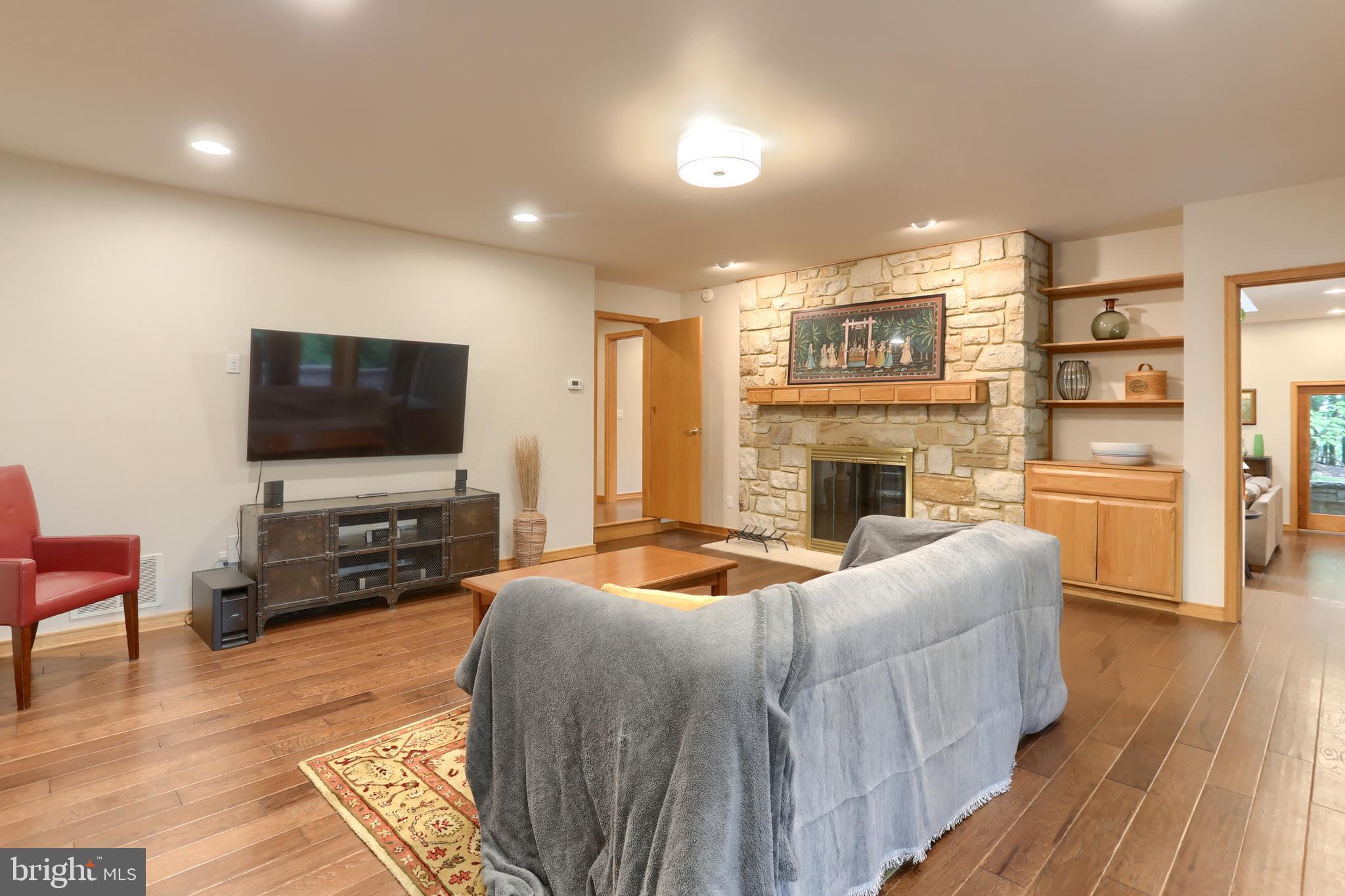 WALTON SPRING HILLS - Residential