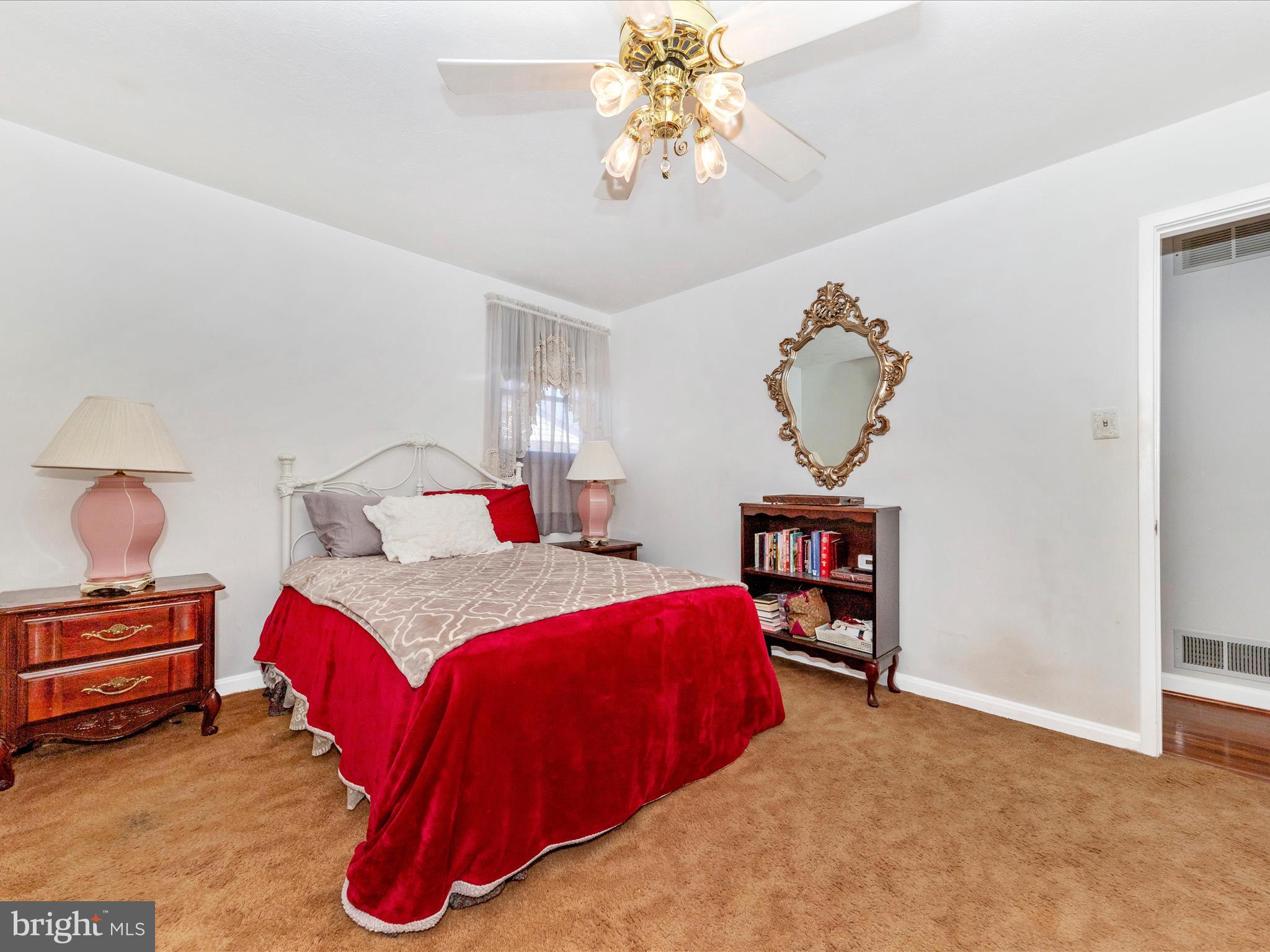 ROCKLAND - Residential