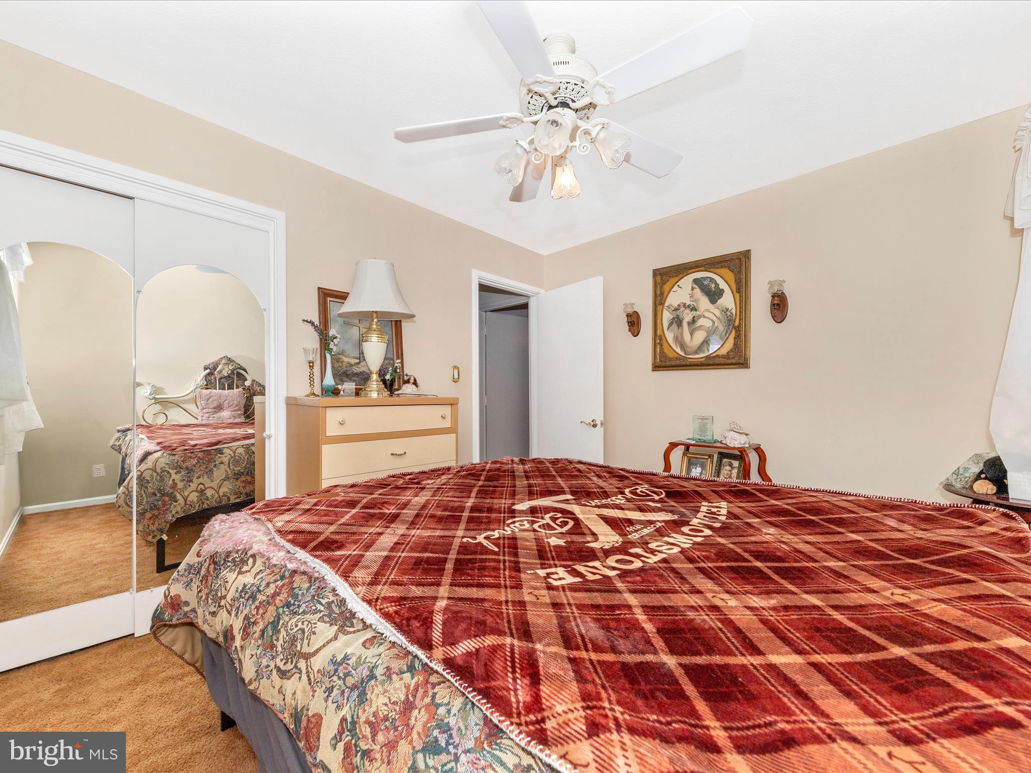 ROCKLAND - Residential