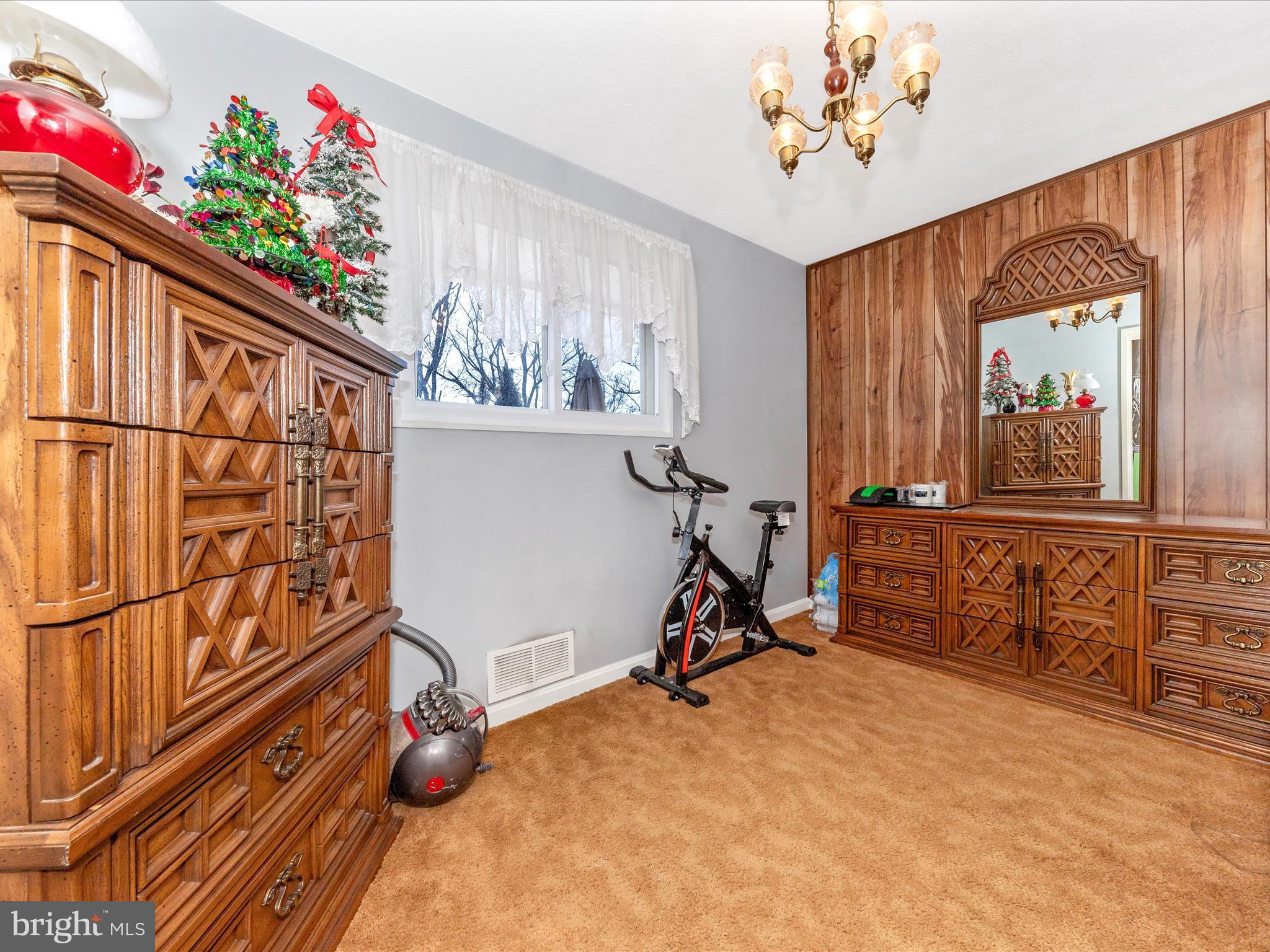 ROCKLAND - Residential