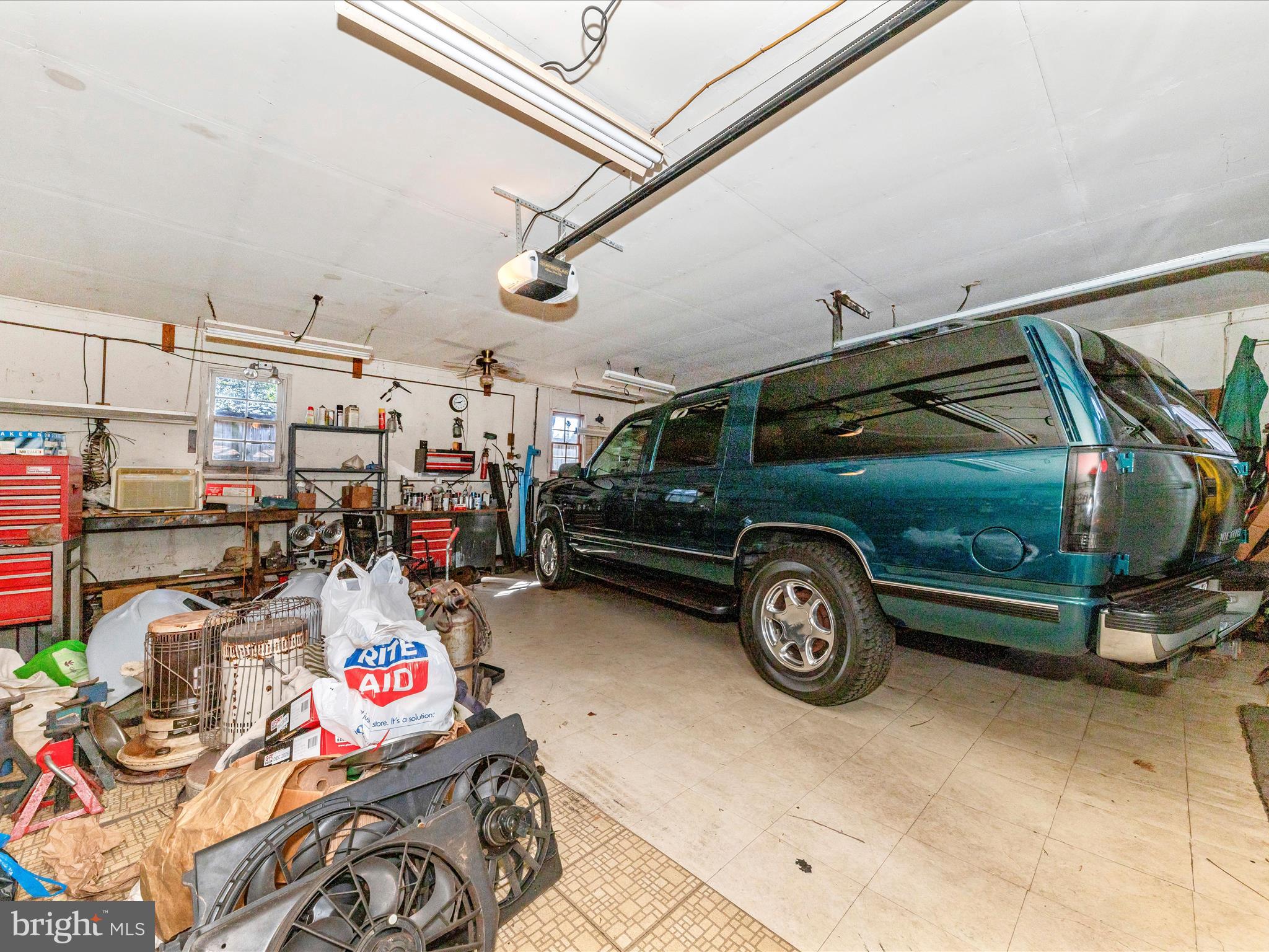 ROCKLAND - Residential