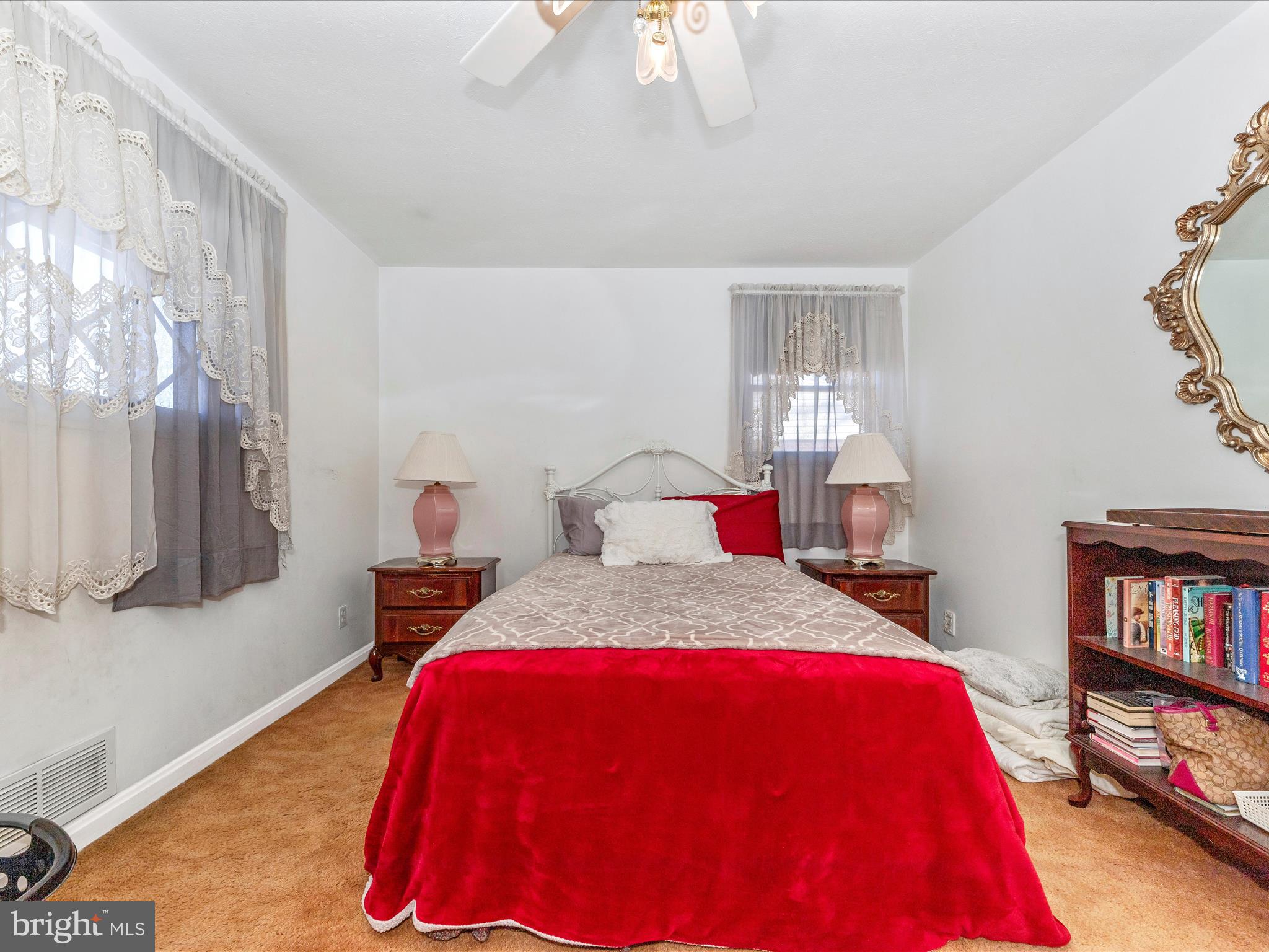 ROCKLAND - Residential