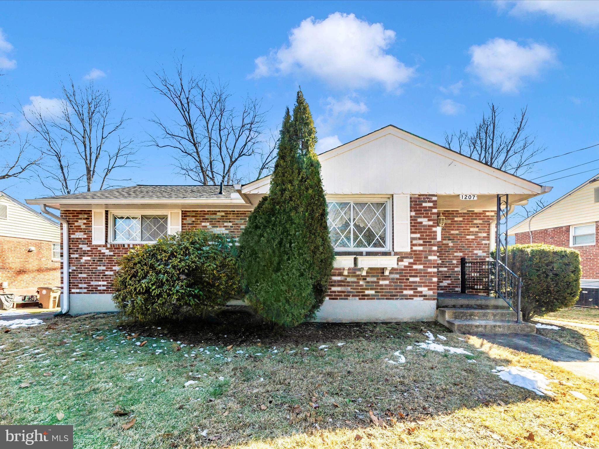 ROCKLAND - Residential