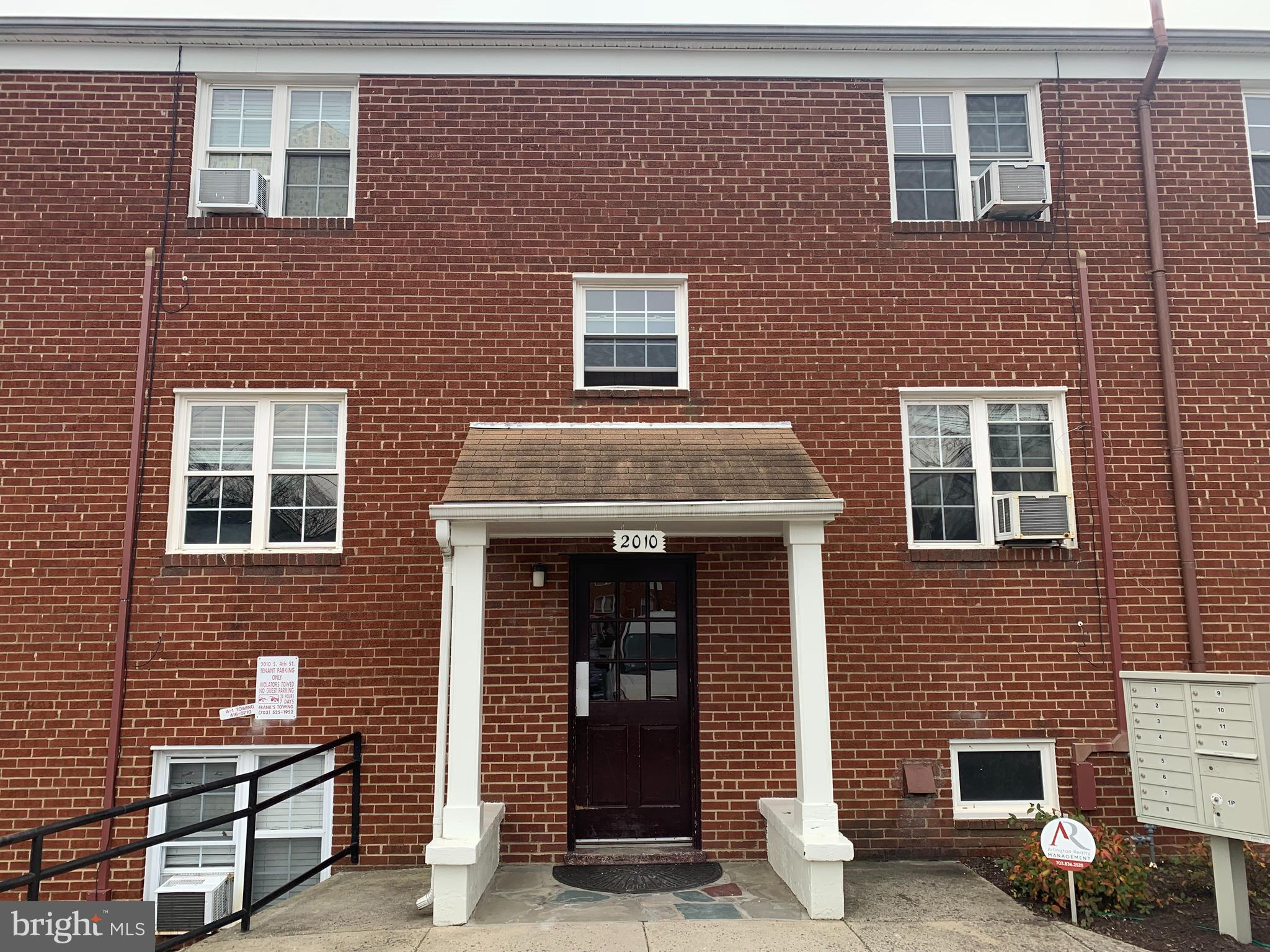 COLUMBIA PIKE - Residential Lease