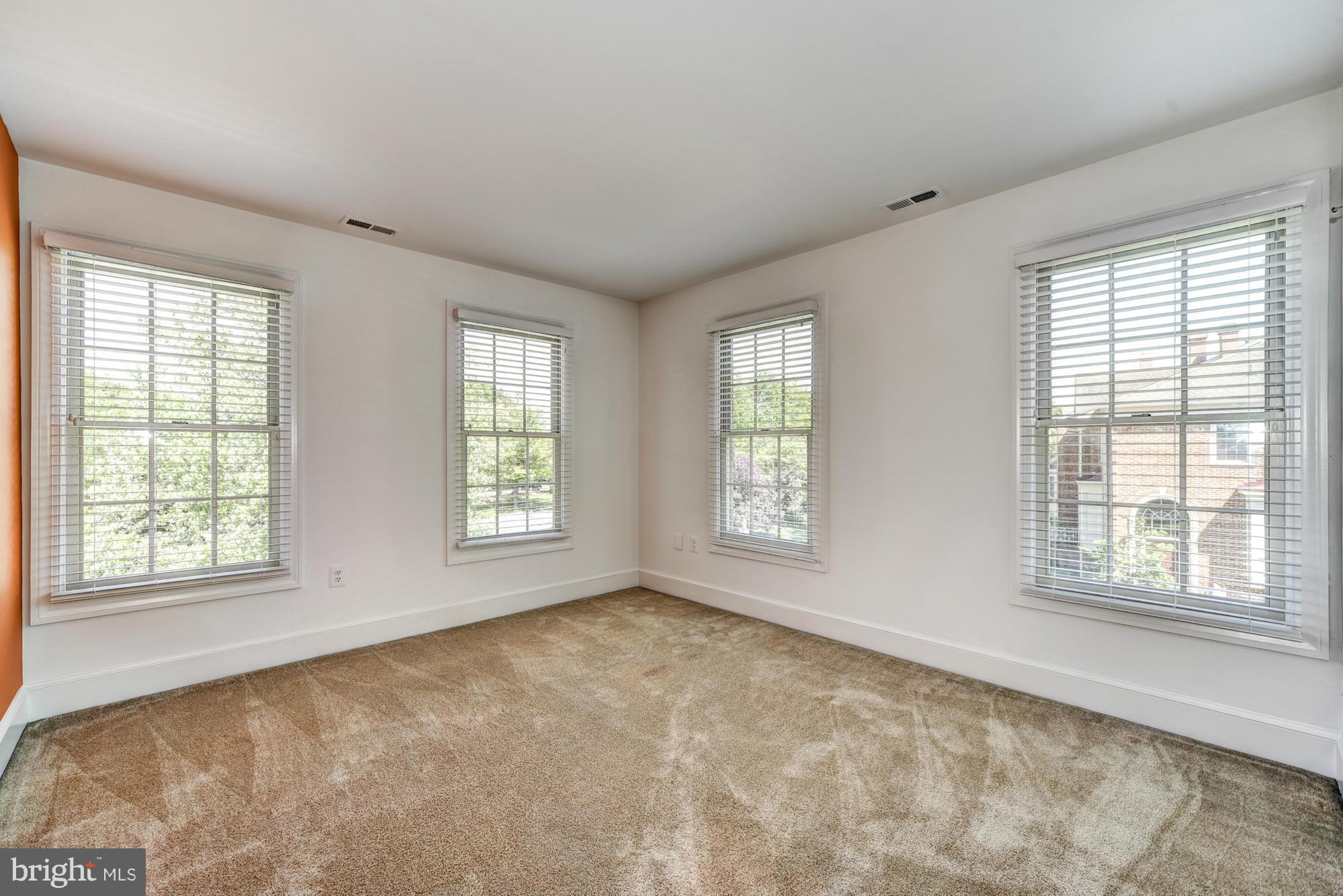 DECOVERLY - Residential