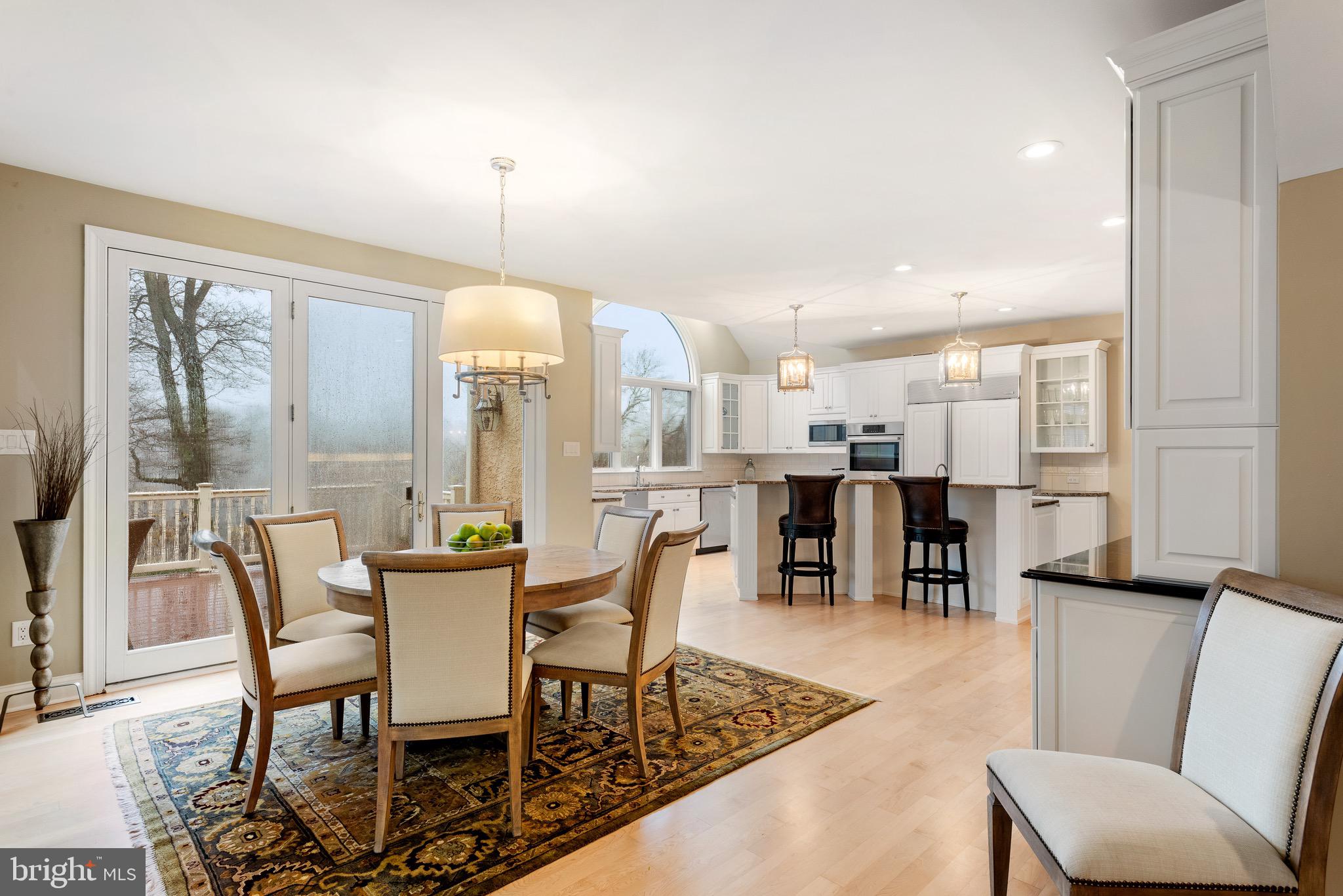 STURBRIDGE - Residential