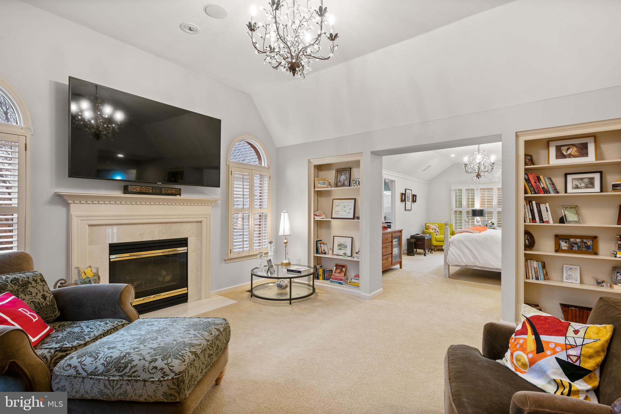 STURBRIDGE - Residential