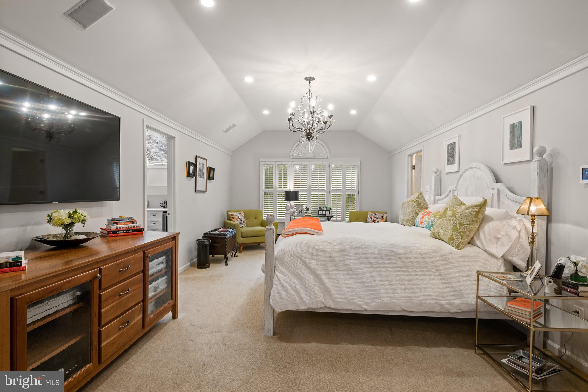 STURBRIDGE - Residential