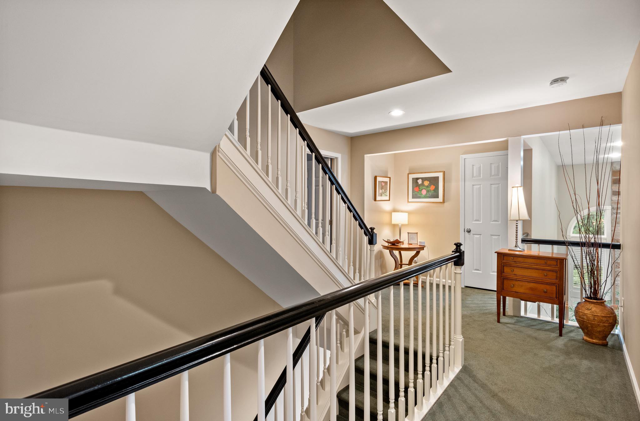 STURBRIDGE - Residential