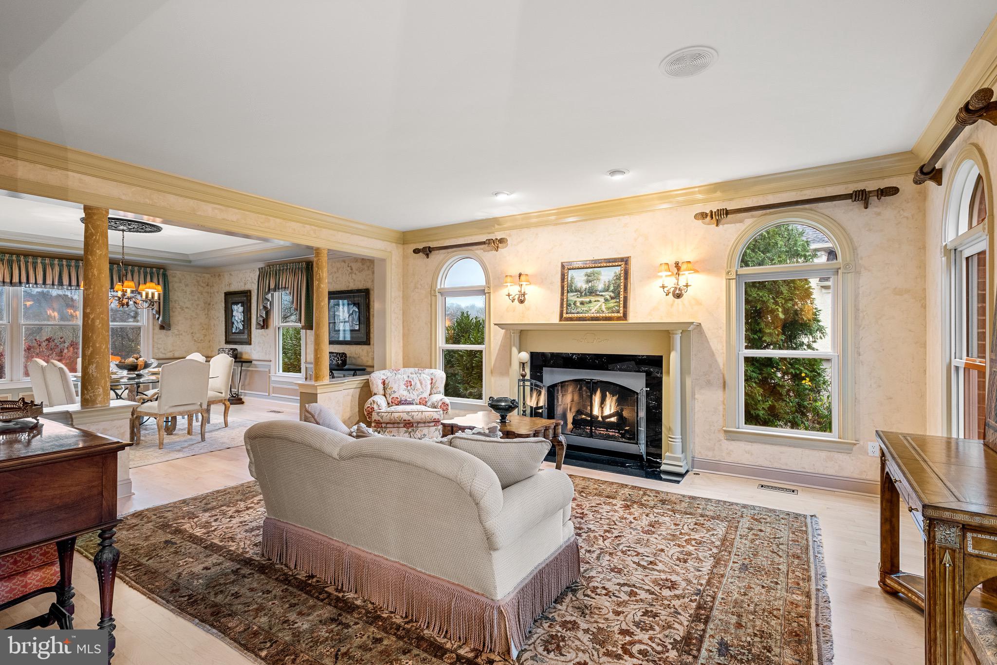 STURBRIDGE - Residential