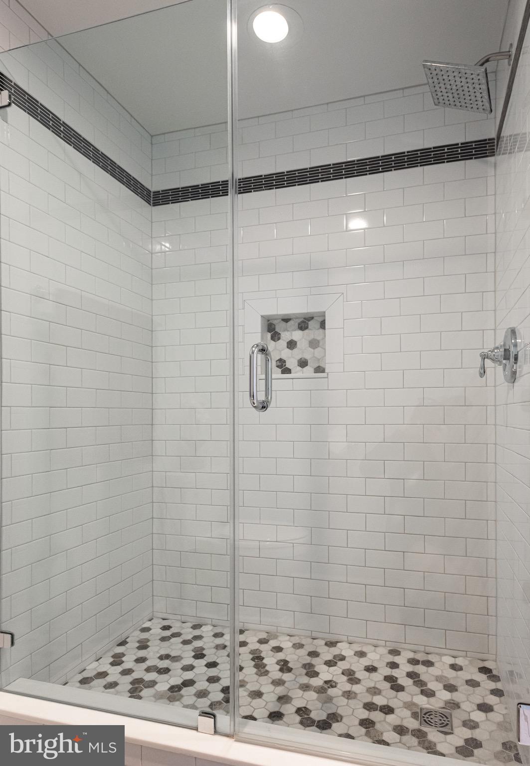 STURBRIDGE - Residential