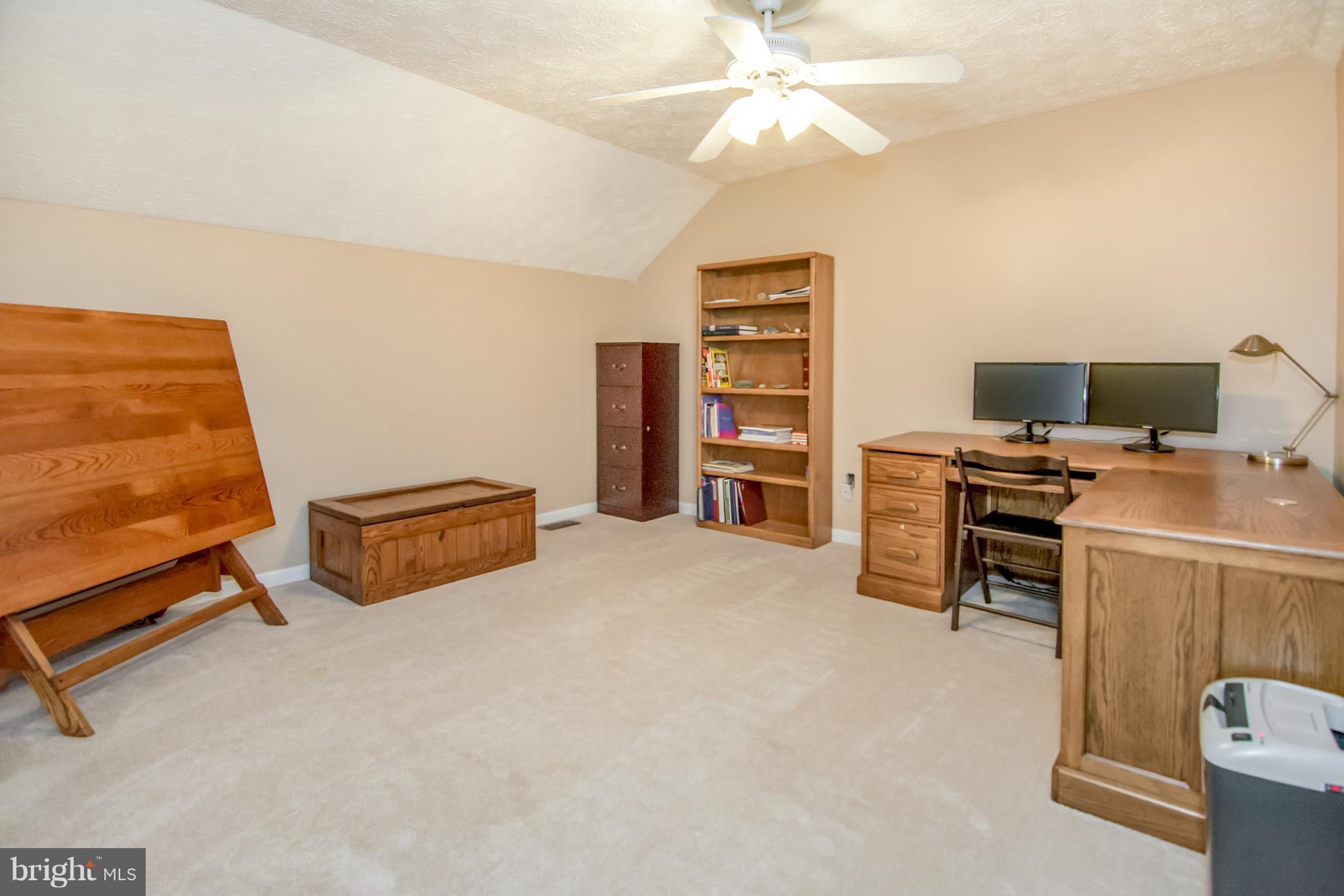 BRENTWOOD PARK - Residential