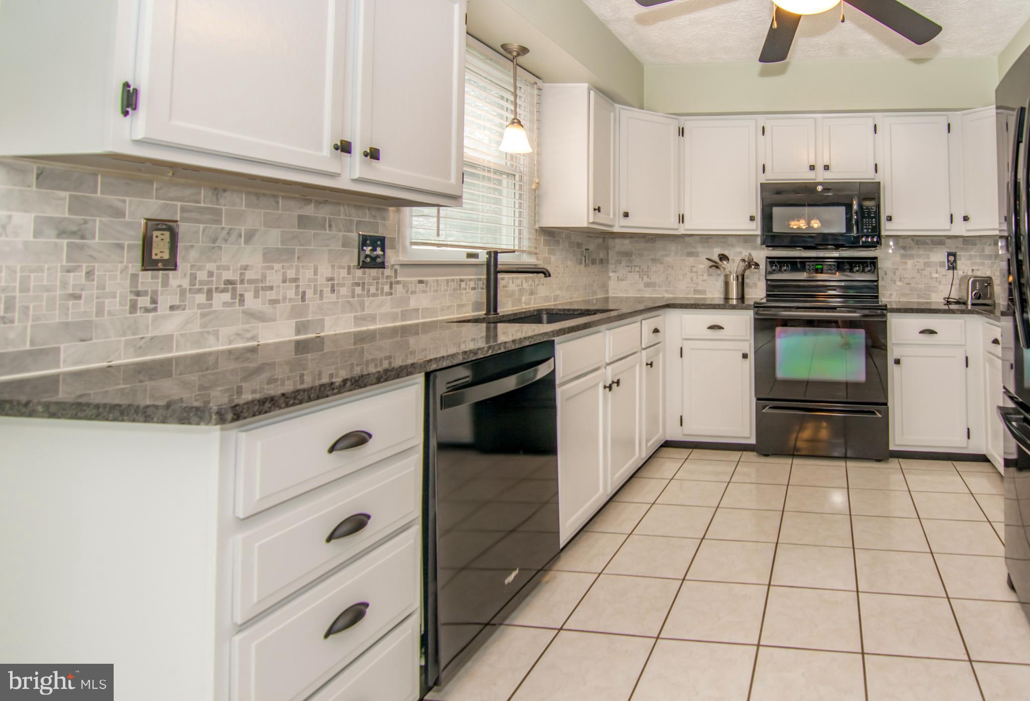 BRENTWOOD PARK - Residential