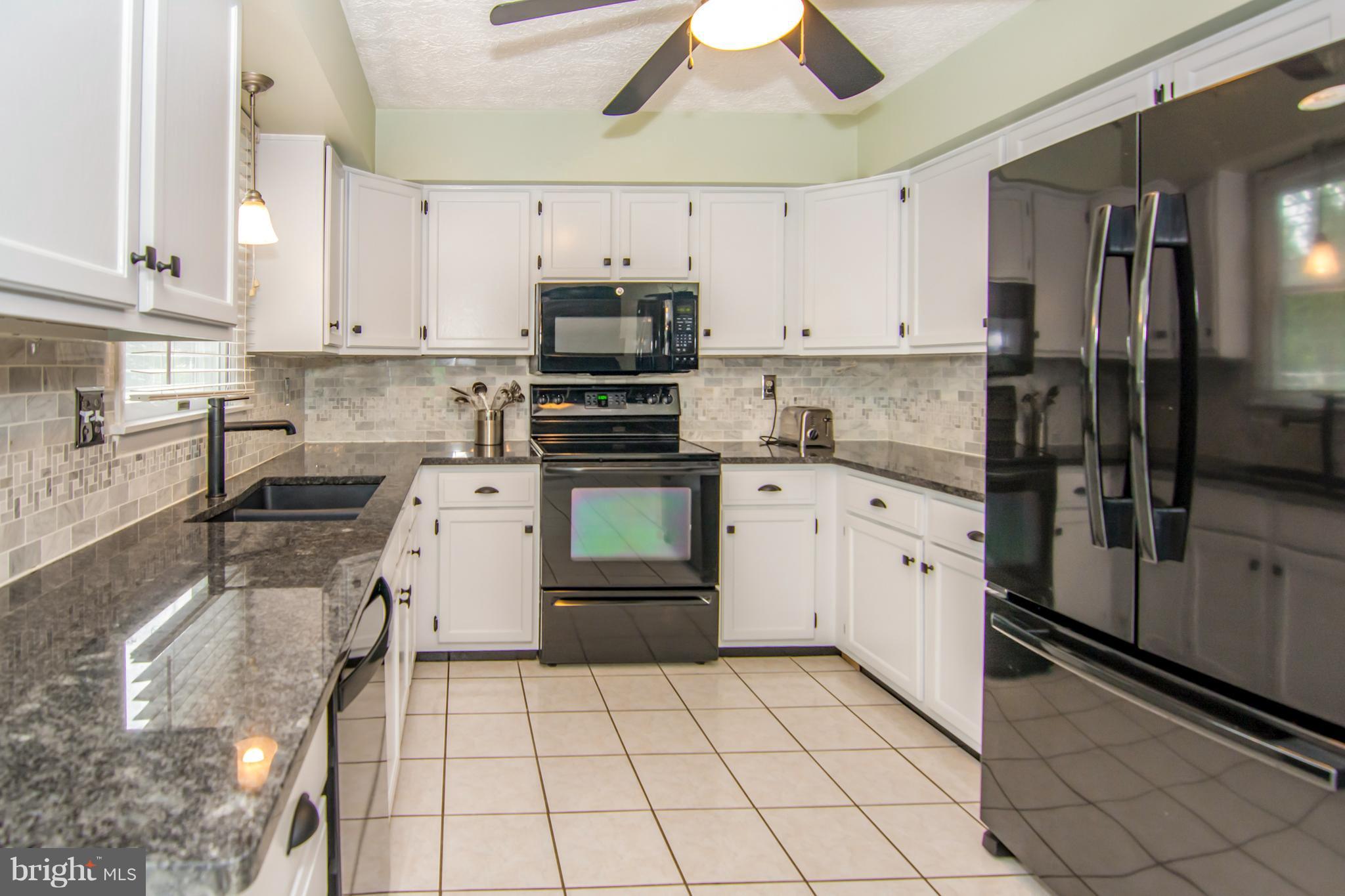 BRENTWOOD PARK - Residential