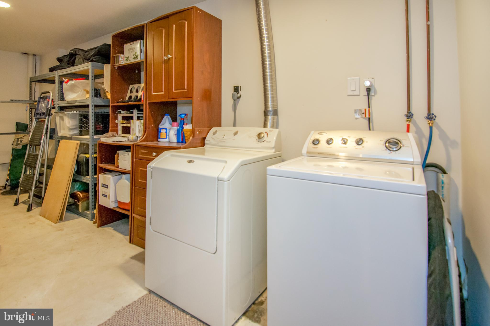 BRENTWOOD PARK - Residential