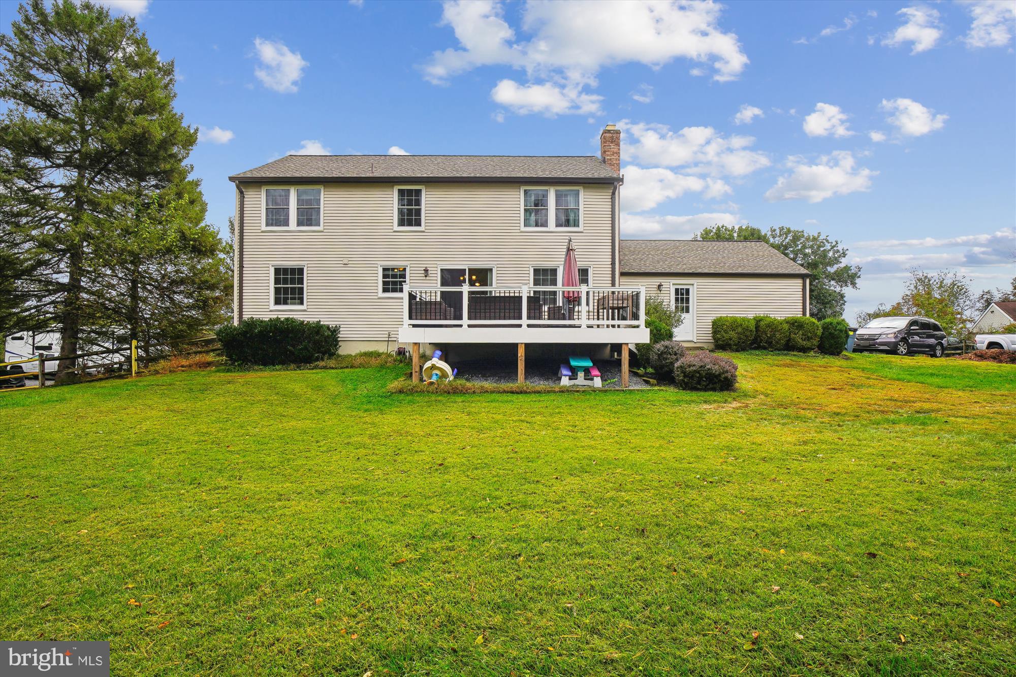 FOXLAIR ACRES - Residential