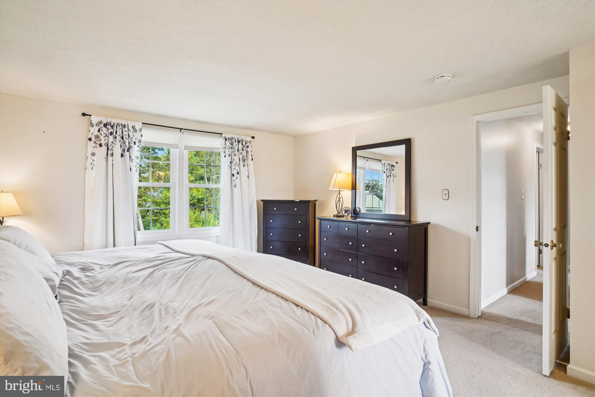 FOXLAIR ACRES - Residential